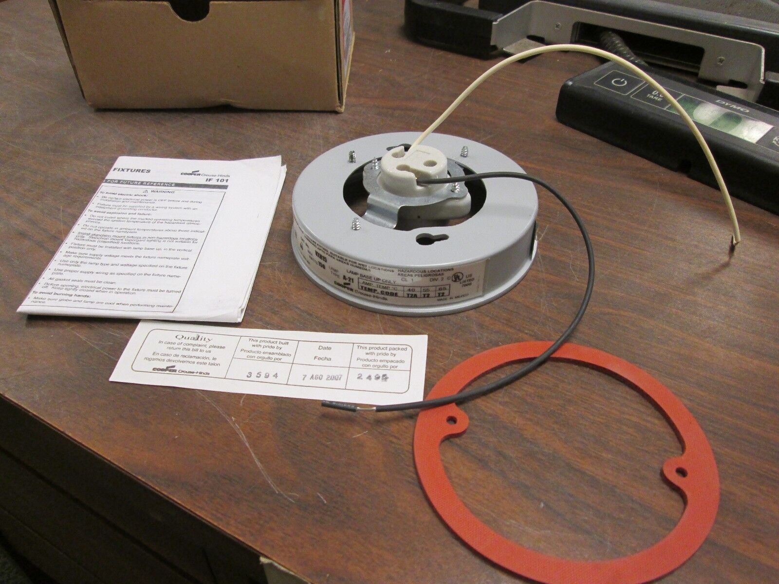 Cooper Crouse-Hinds Vaporgard Globe Adapter VXH15 150W New Surplus