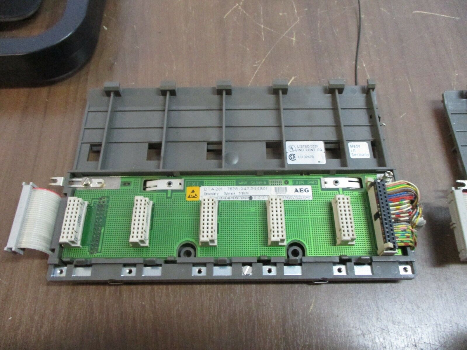 AEG DTA 201 Secondary Subrack 7628-042.244801 Rev. 10 5-Slot *Lot of 2* Used