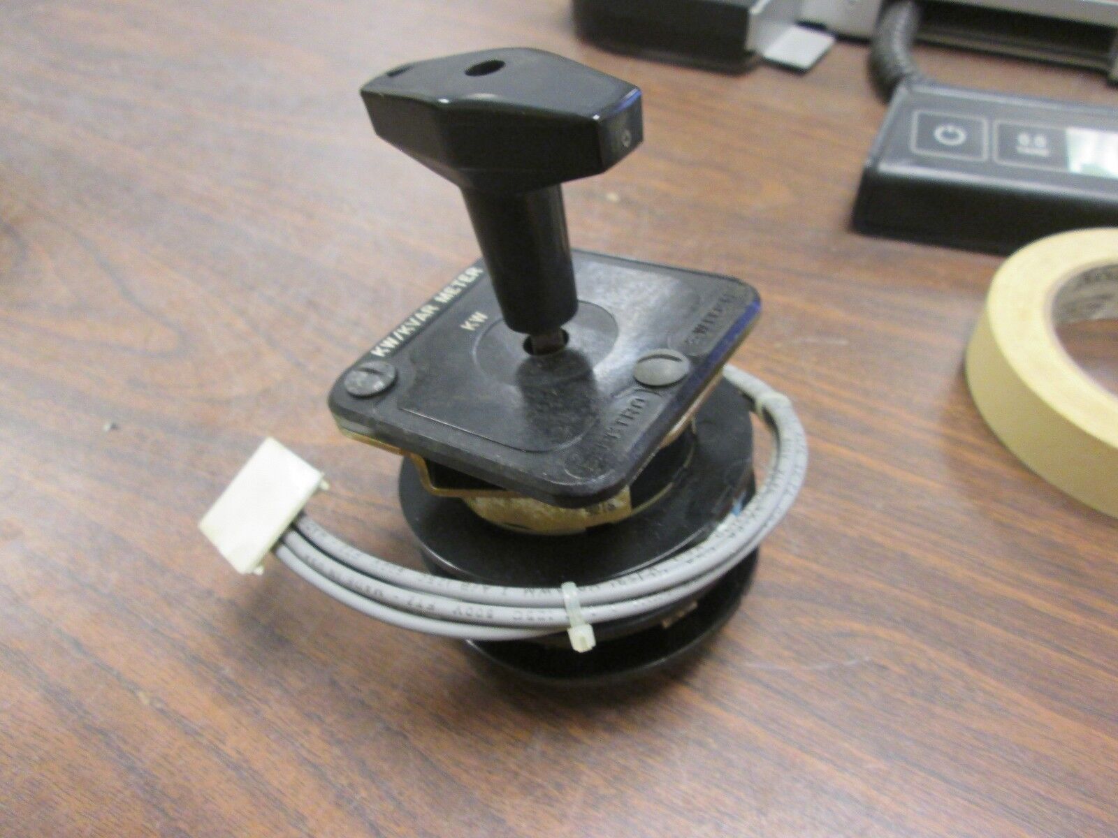 Electro Switch Series 24 KW/KVAR Meter Rotary Switch 74202WA Used