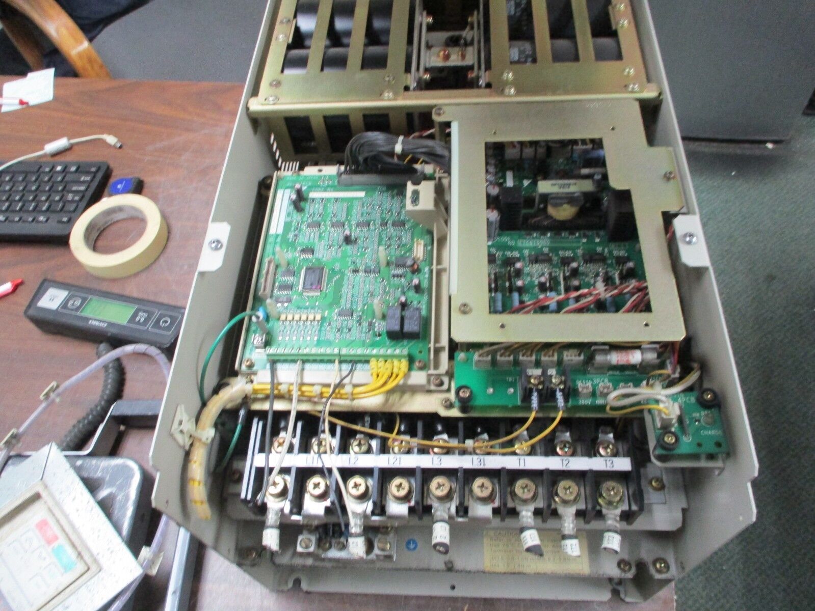 Saftronics AC Drive CIMR-P5U4030 50HP 3Ph w/ Keypad & External Mount Used