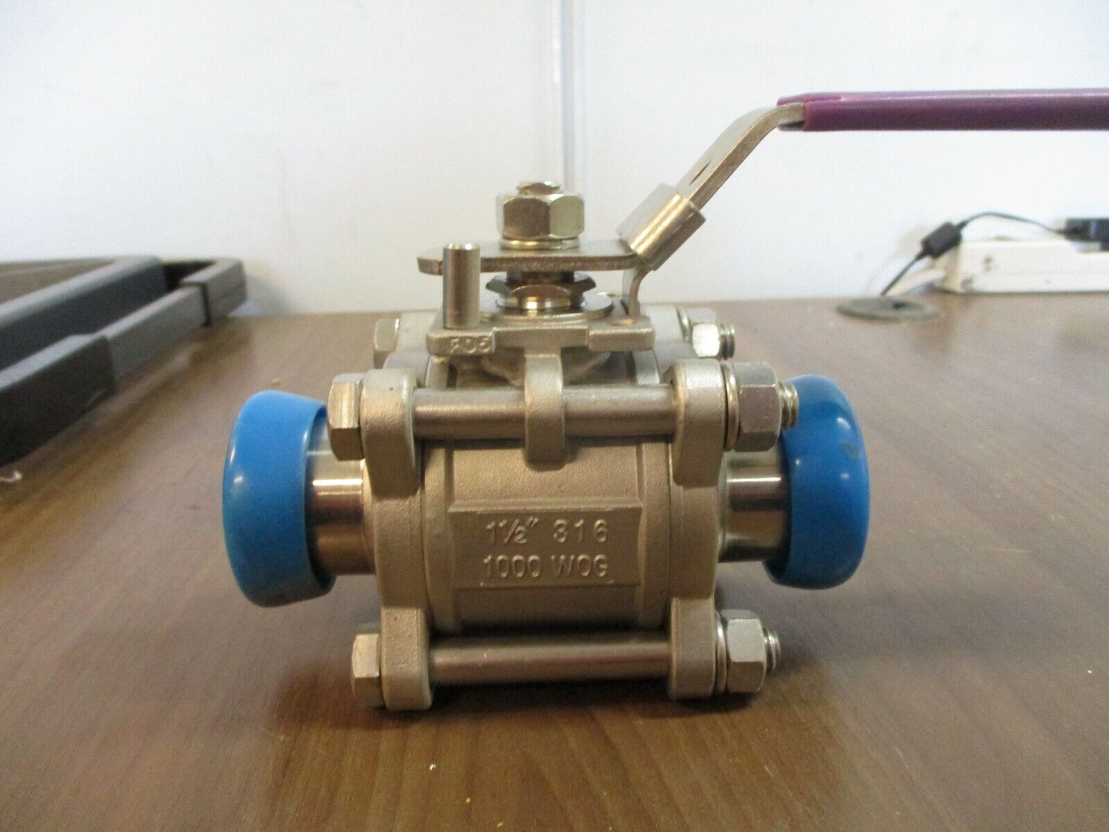 Bradford KF Two-Way Encapsulated Ball Valve Size: 1½" 1000 WOG *No Box*
