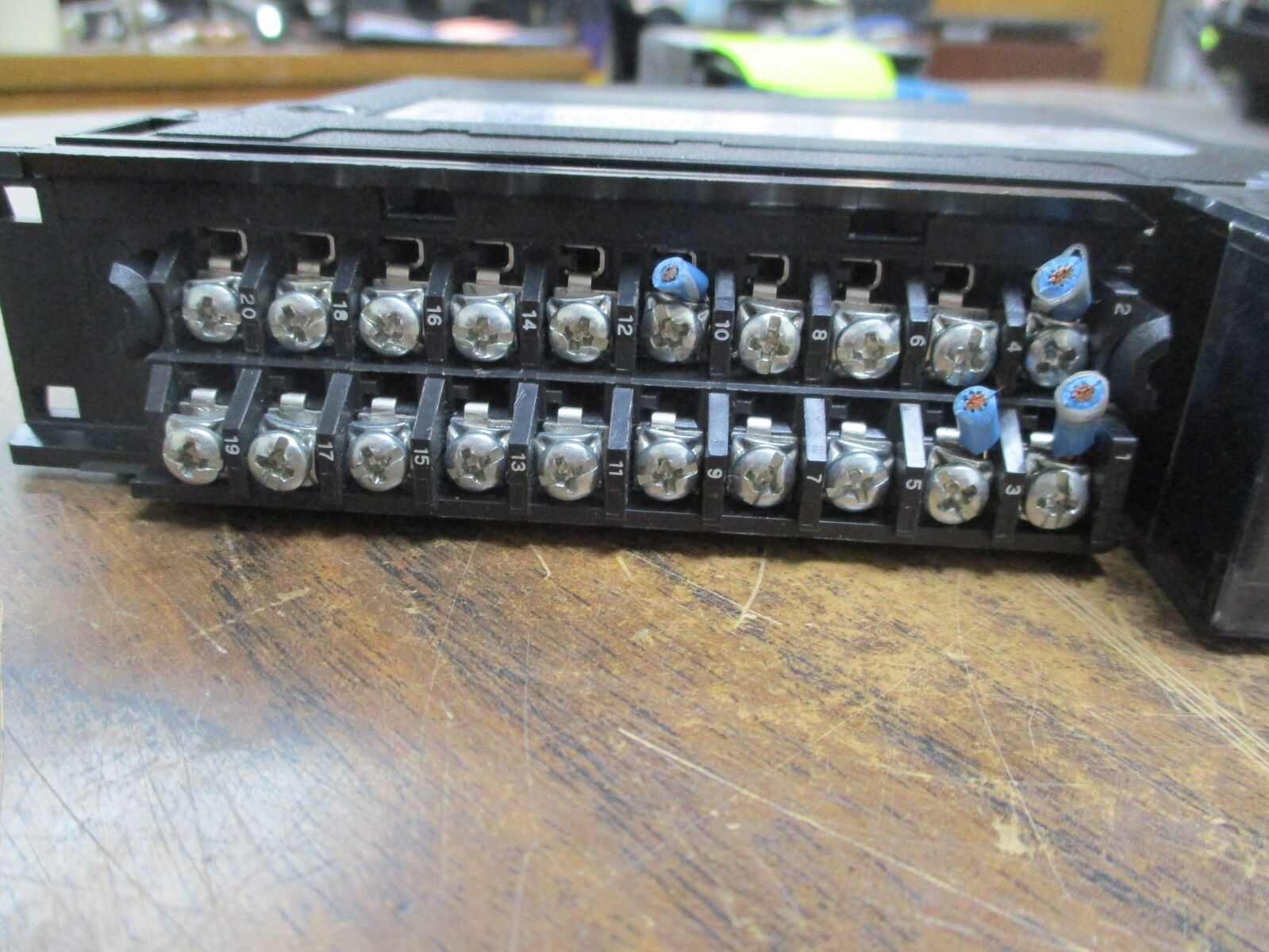 Allen-Bradley DC Input Module 1756-IB16 Series A Firmware 3.2 16 pt Used