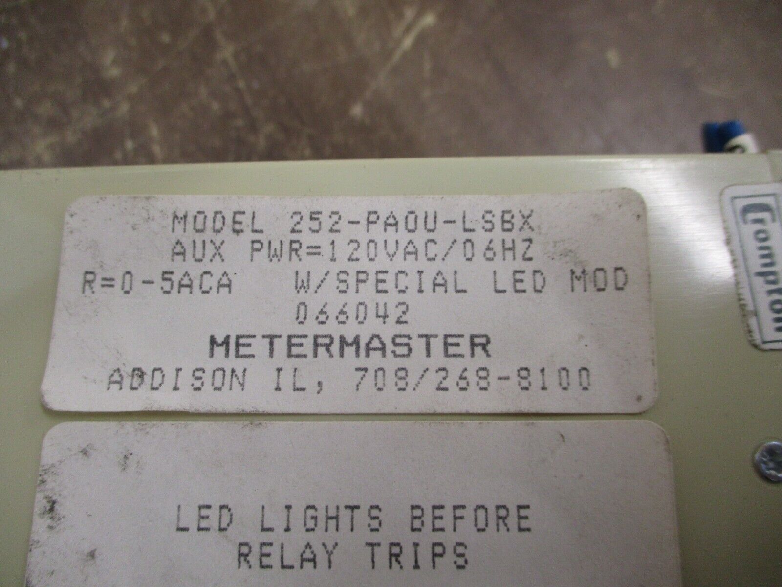 Crompton Protector Relay 252-PAOU-LSBX Aux: 120V 60Hz Used