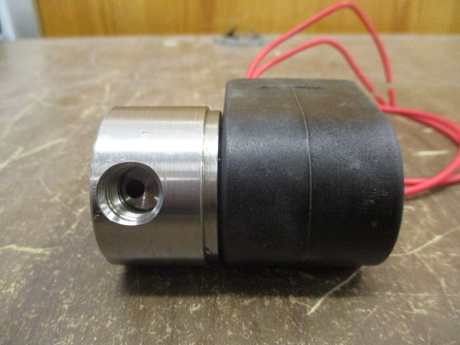 Parker Solenoid Valve 71215SN2MF00N0H111C2 24VDC 10W 100PSI *No Box* New Surplus