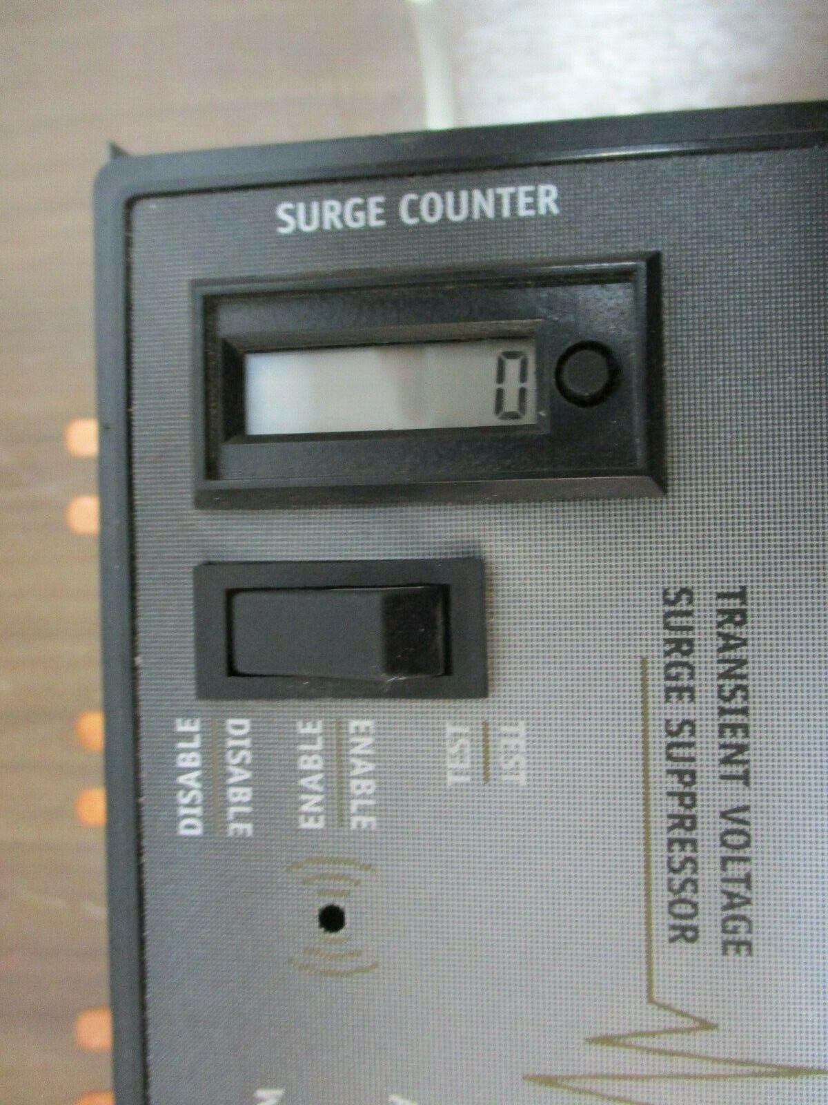 GE Surge Suppressor TME120Y080AS 120/208V 3Ph 50/60 Hz SVR: 400Vpk L-N, L-G, N-G