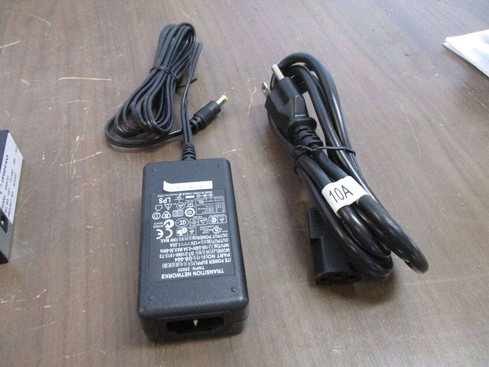 Transition Networks Fast Ethernet 100BASE-TX to 100BASE-FX Media Converter 12VDC