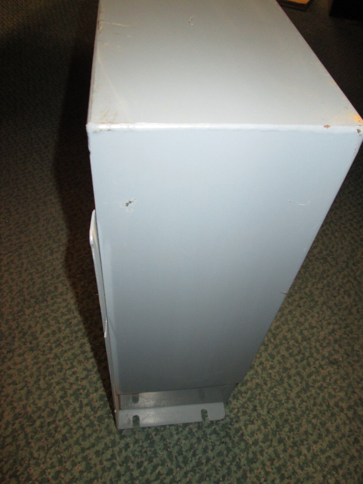 Calvault Capacitor 1043 VL 10KVAR 480V 3Ph Used
