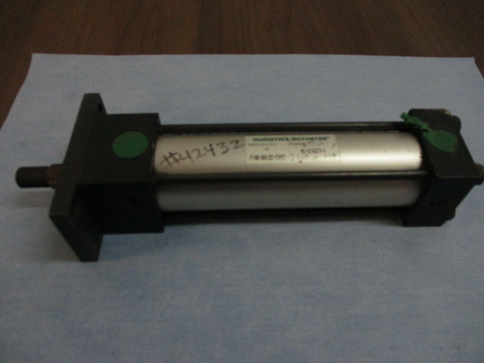 Numatics Actuator FLAK-04I2C-CAA2 250 PSI Used