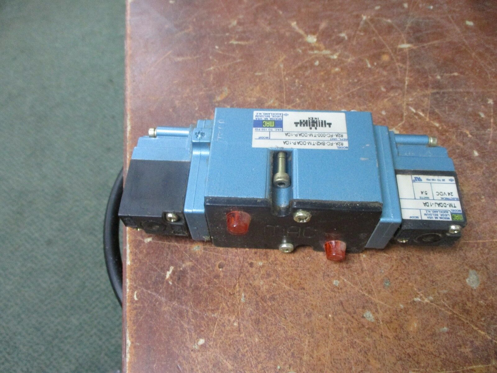 MAC  Solenoid Valve 82A-FC-BK2-TM-DDAP-1DA W/Pilot Valve Operator Used