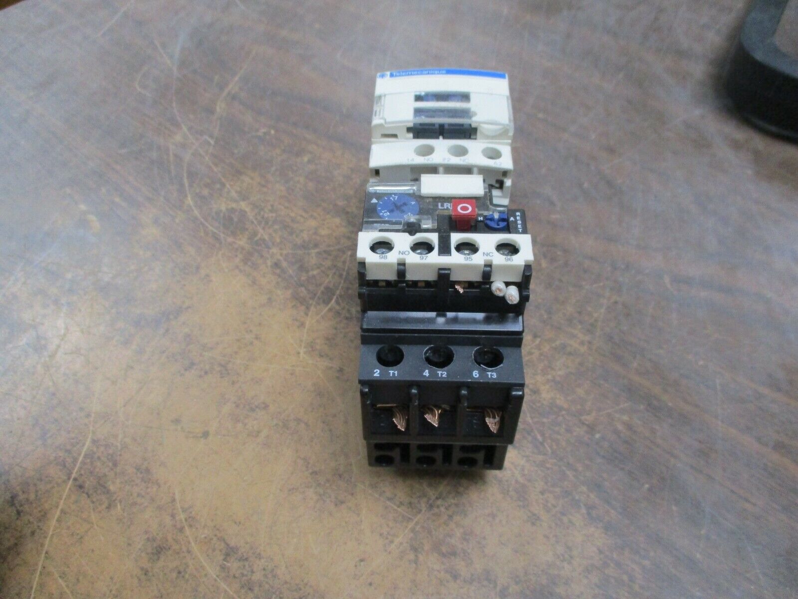 Telemecanique Starter w/ Time Delay Module LC1D25/LRD1522 120V Coil Trip: 17-25A