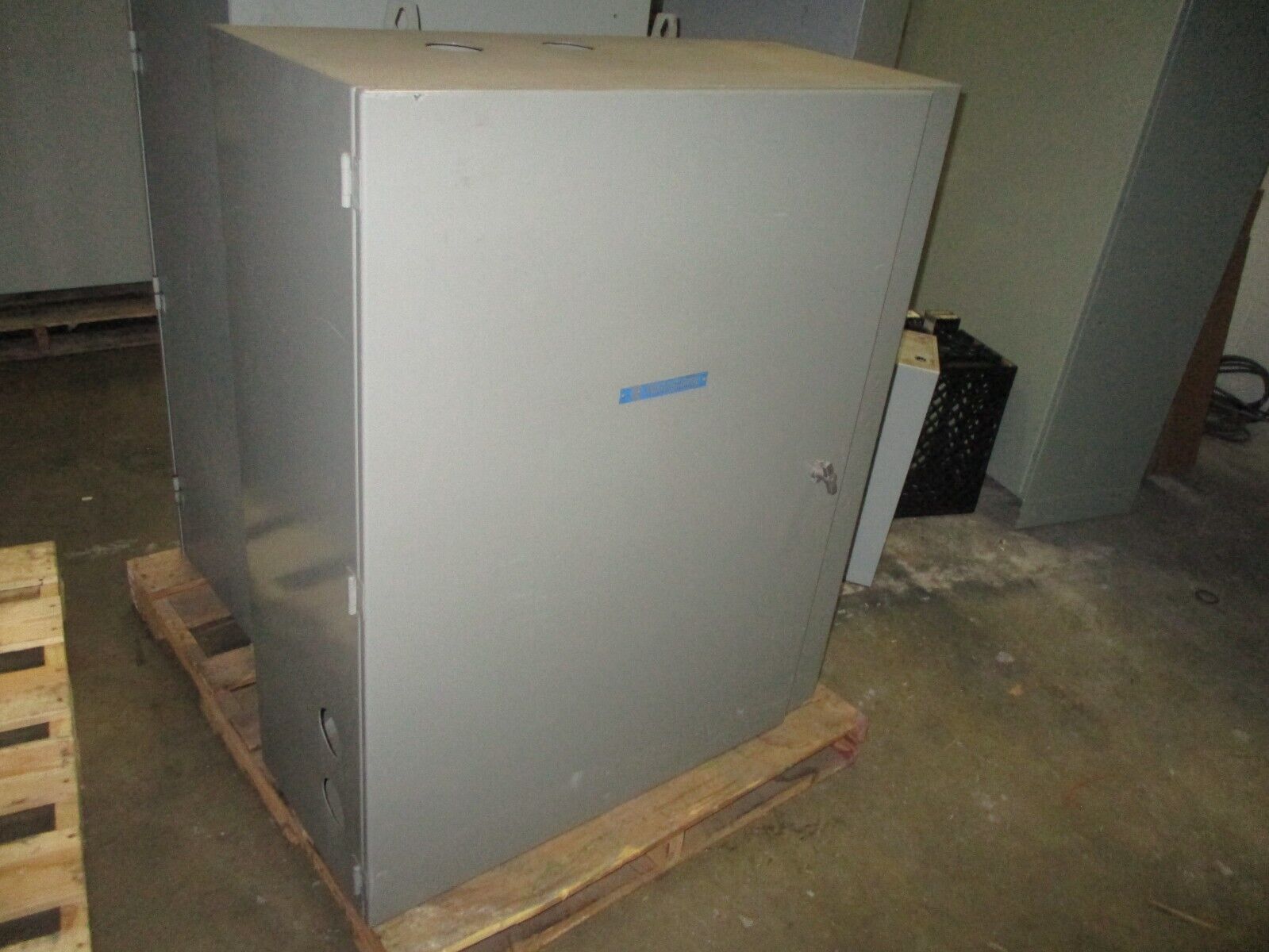Westinghouse Manual Basic Transfer Switch 371D590G33 1000A 600V Used