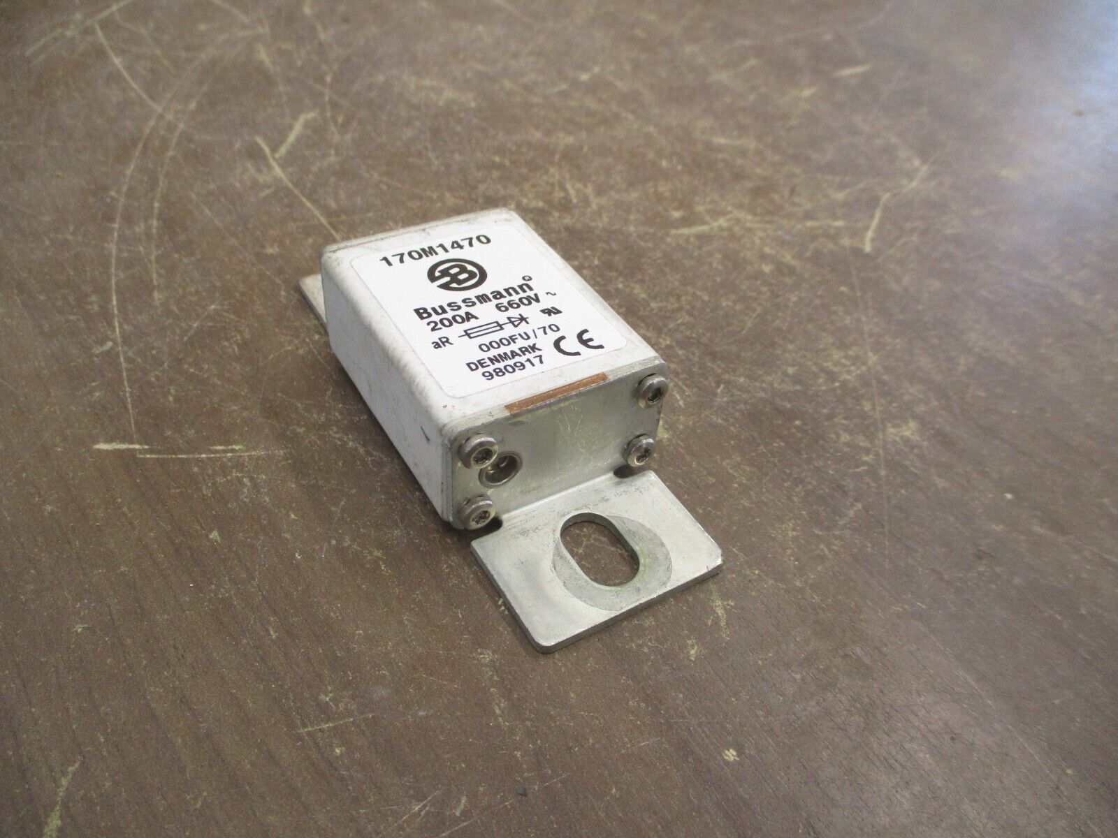 Bussmann Fuse 170M1470 200A 660V Used