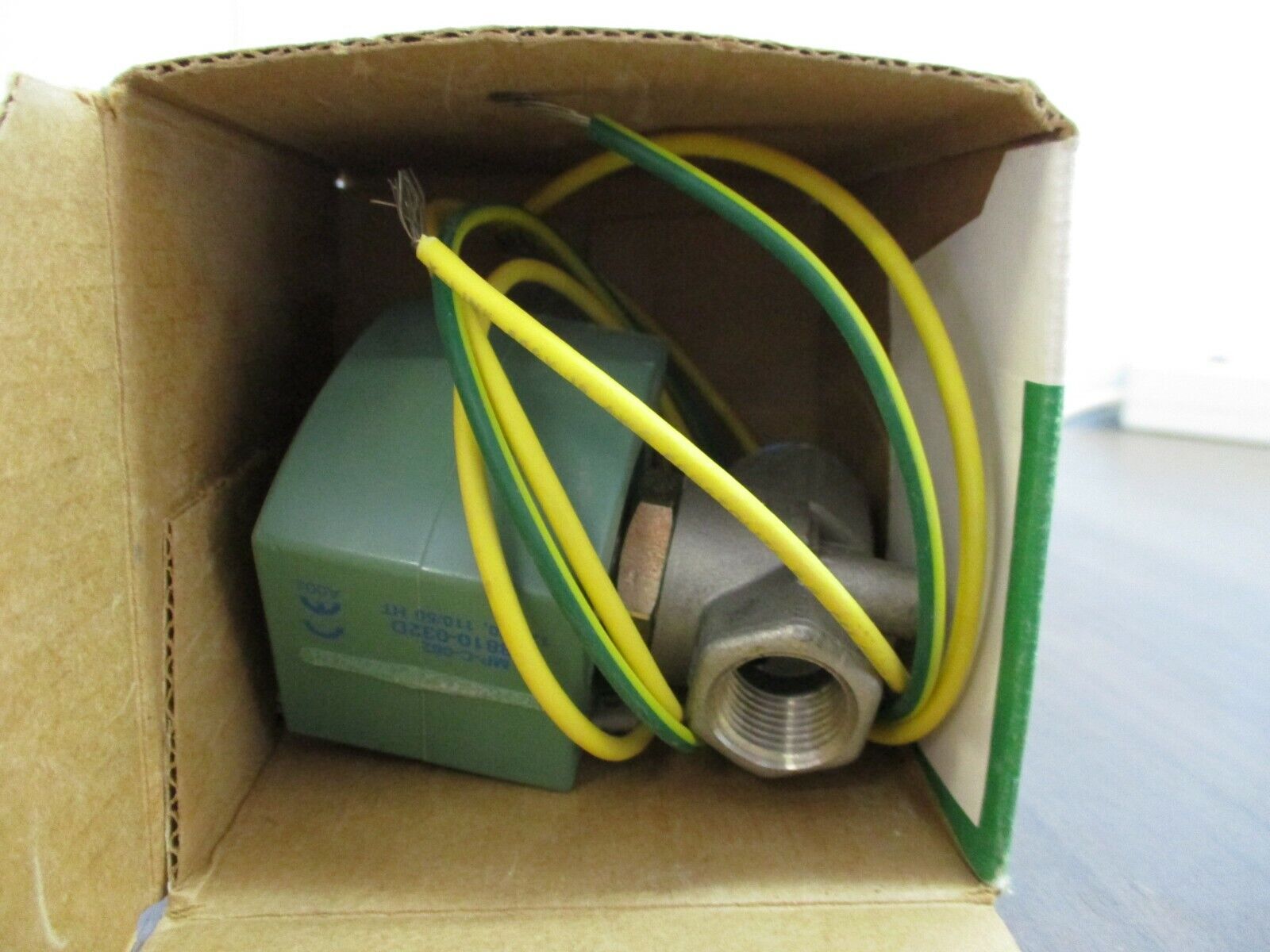 ASCO Red-Hat Solenoid Valve 8263G320 120V Coil New Surplus