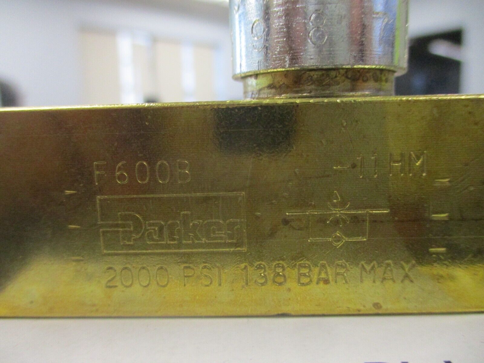 Parker Flow Control Valve IA855 New Surplus