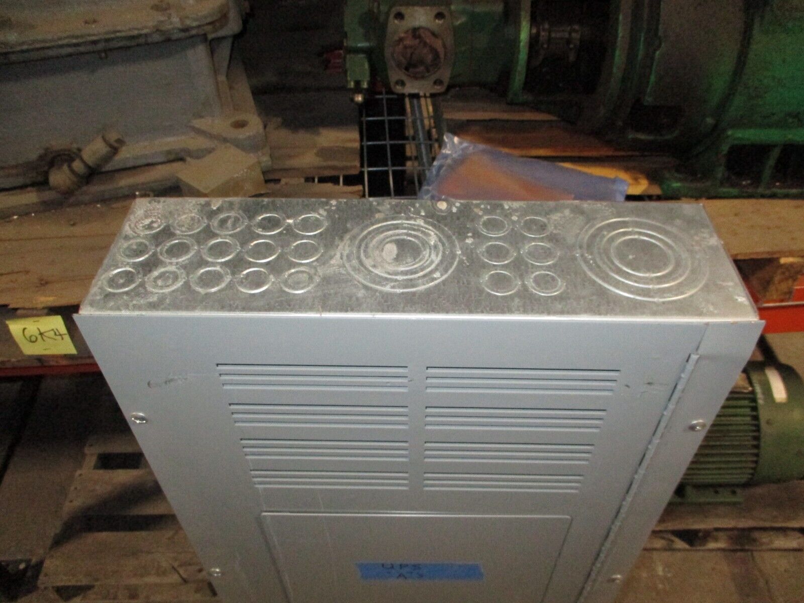 Square D Main Lug NQ Circuit Breaker Panel NQRPL430L4TFL 400A 240V 3Ph 30-Space