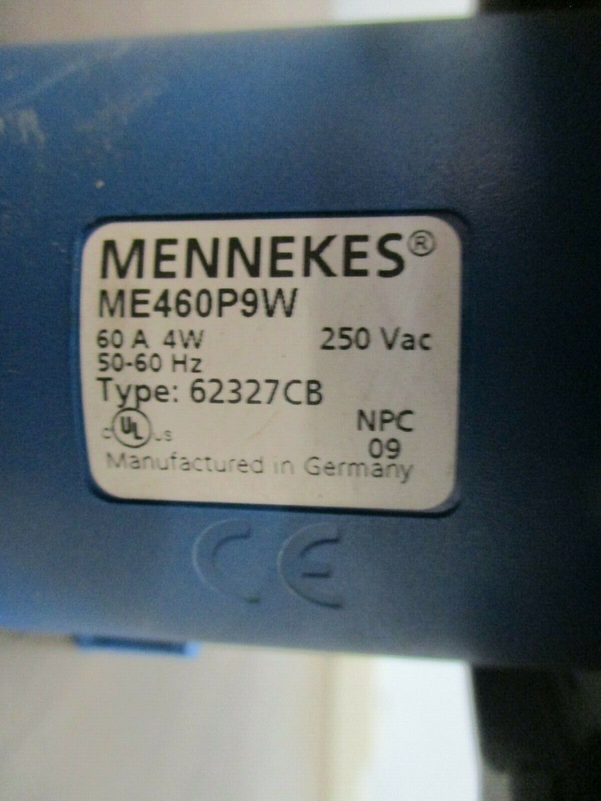 Mennekes PowerTOP Xtra Plug ME460P9W 60A 250V 4W 50-60Hz Used