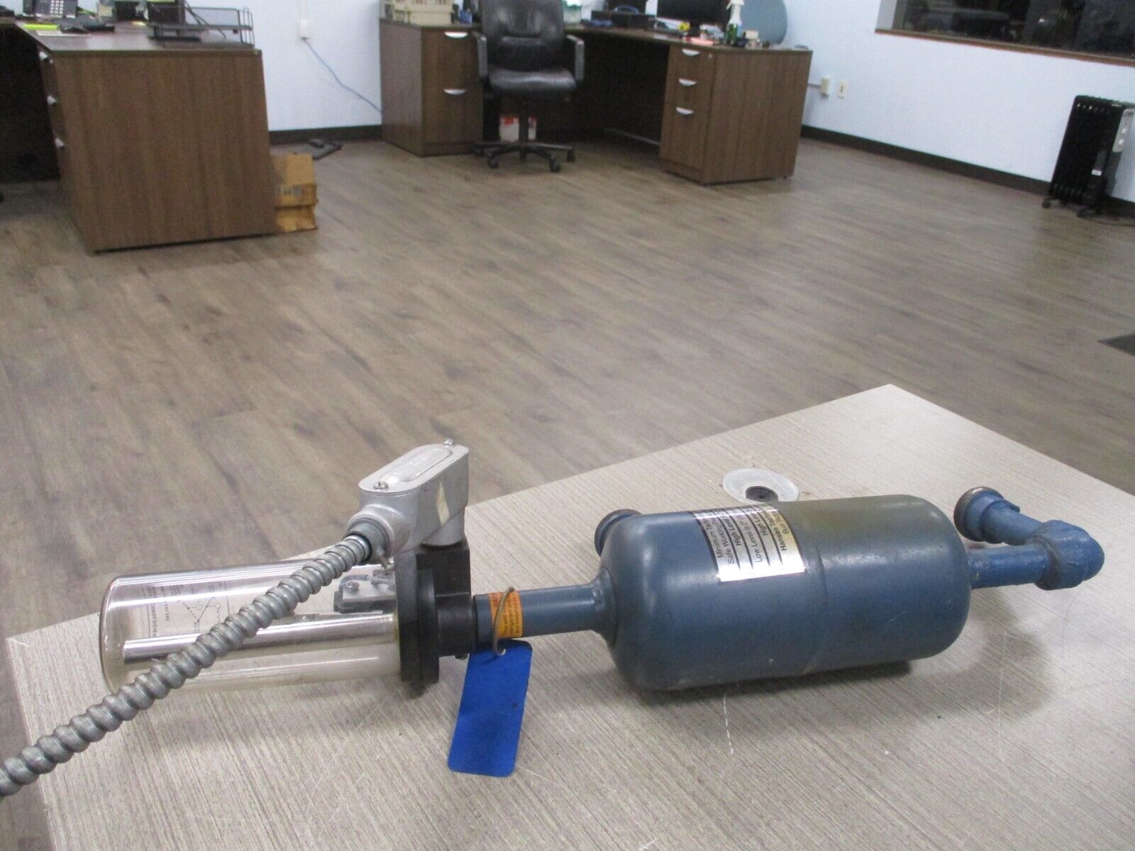 Hansen Float Switch HLL 10 A 120/240 V 50/60Hz Used