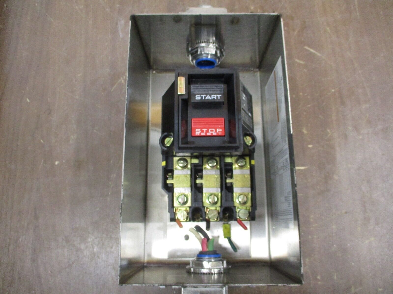 Square D Size M-0 Enclosed Starter 2510 MBW12 Ser C 4X Stainless Steel Enclosure