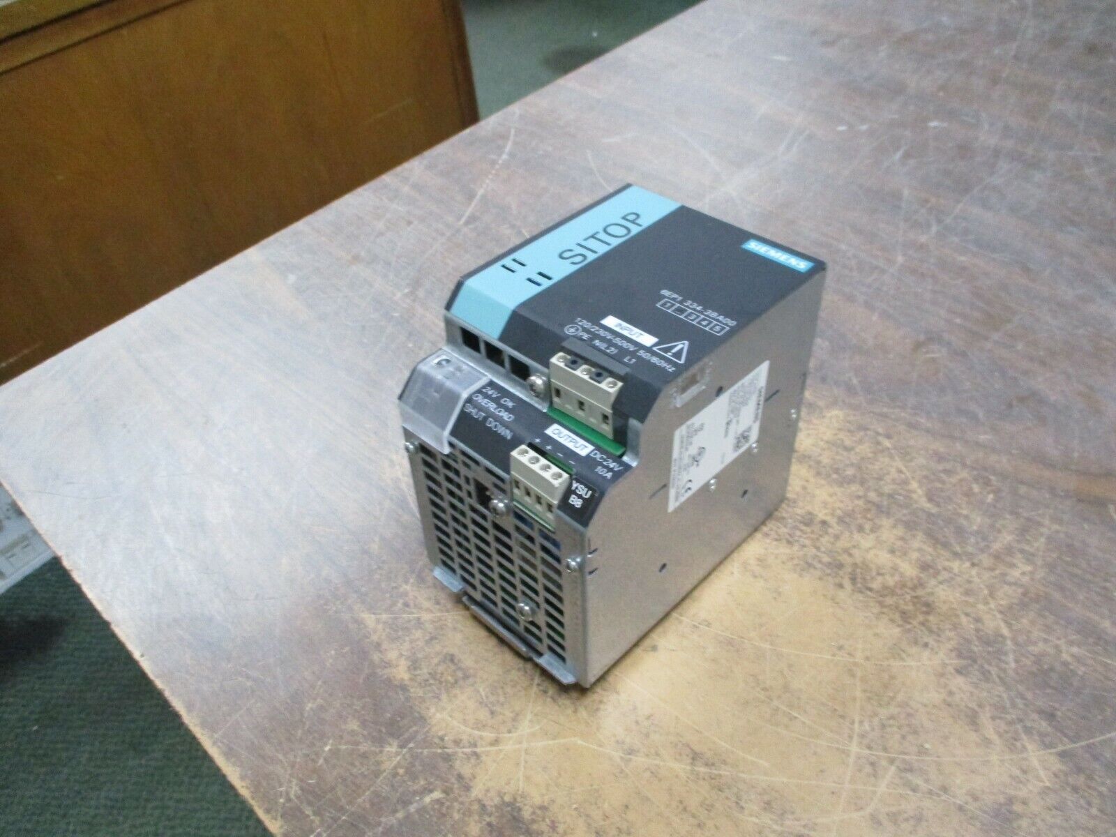 Siemens SITOP Modular Power Supply 6EP1334-3BA00 Output: 24VDC, 10A Used
