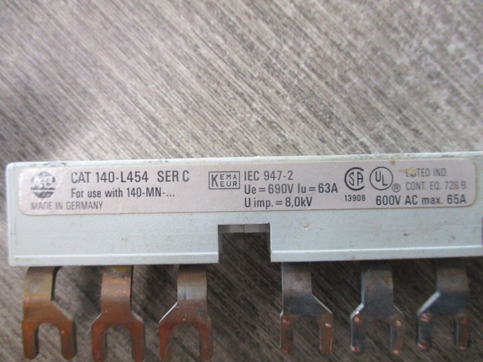 Allen-Bradley Commoning Link 140-L454 Ser. C 65A 600V *Lot of 2* Used