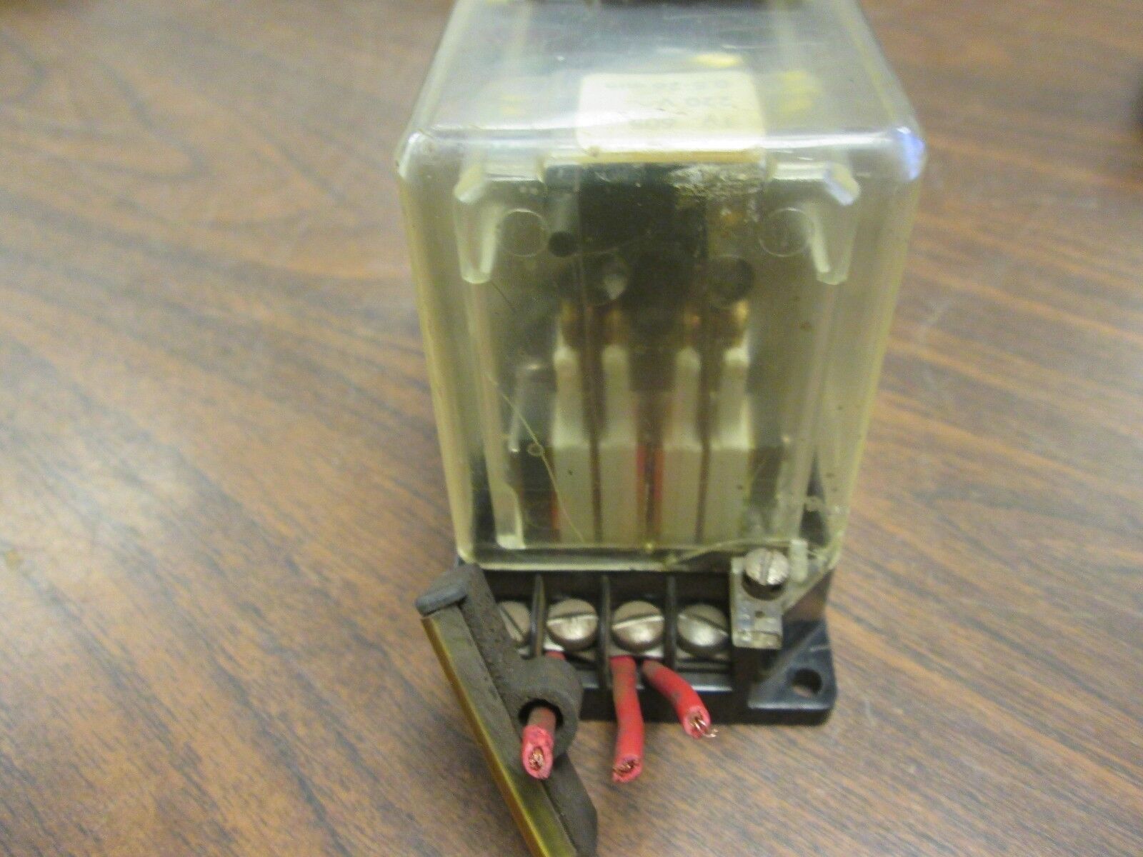 Eberle & Co Timer 605 , 0.5-26 Sec. 220V 3A 50Hz *Cracked Corner* Used
