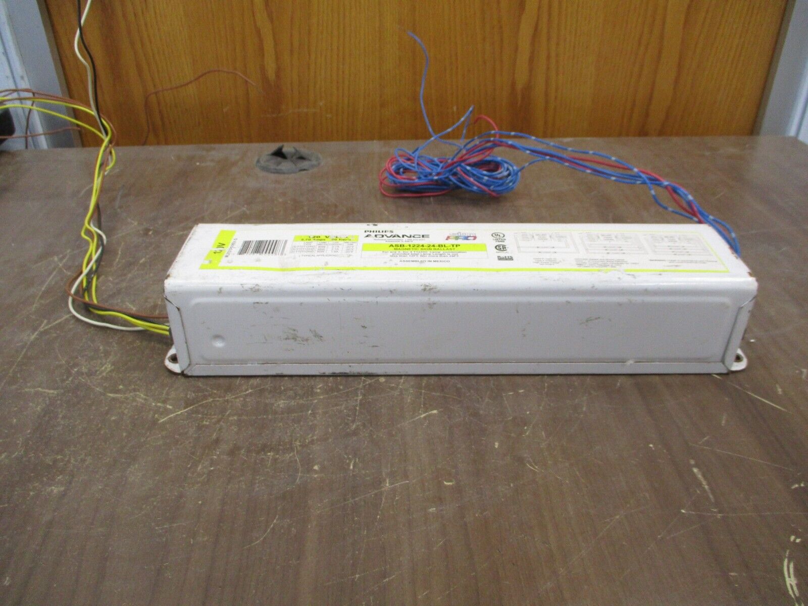 Philips Advance Sign Pro Magnetic Sign Ballast ASB-1224-24-BL-TP 120V 2.70A 60Hz