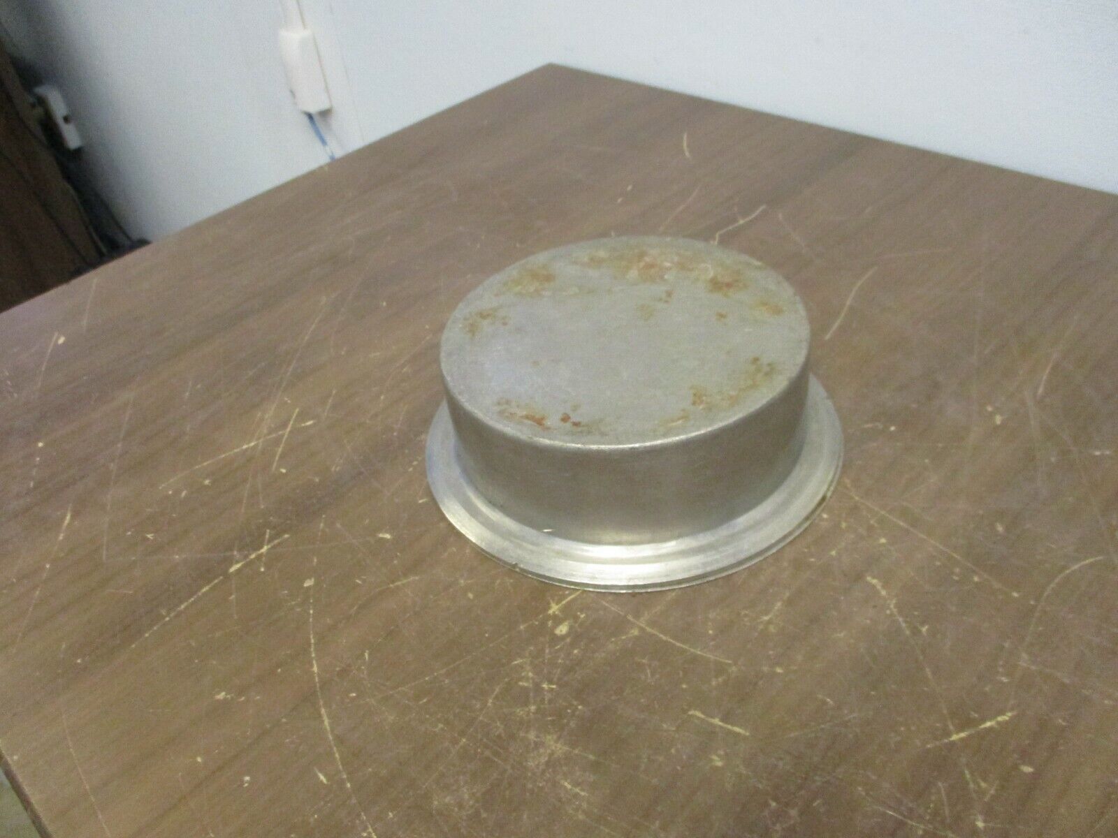 Cesco Magtrap Magnet Diameter: 6" Stainless Steel Used **Some Shelf Wear**