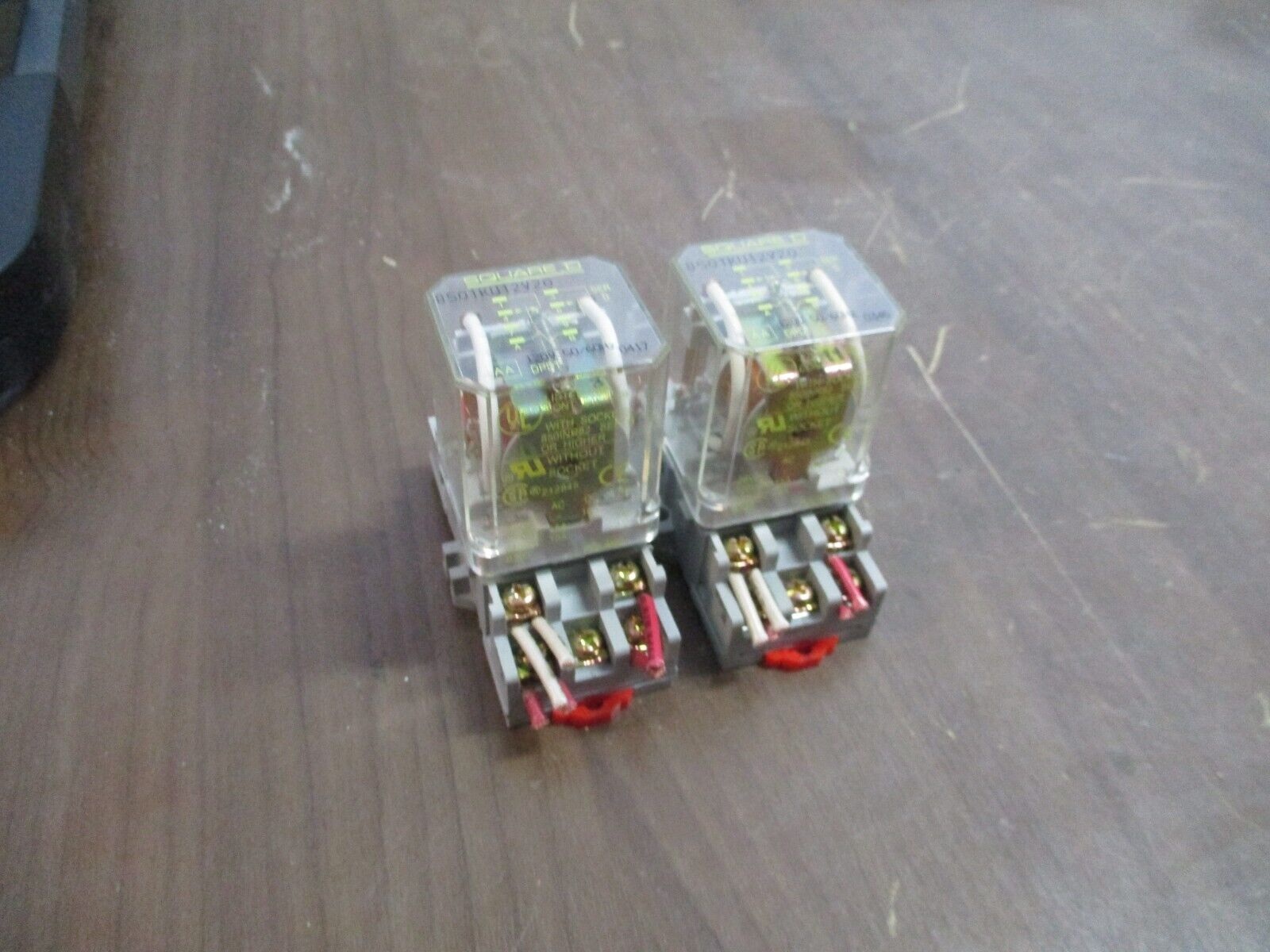 Square D Relay 8501KU12V20 120V Coil w/ Base *Lot of 2* Used