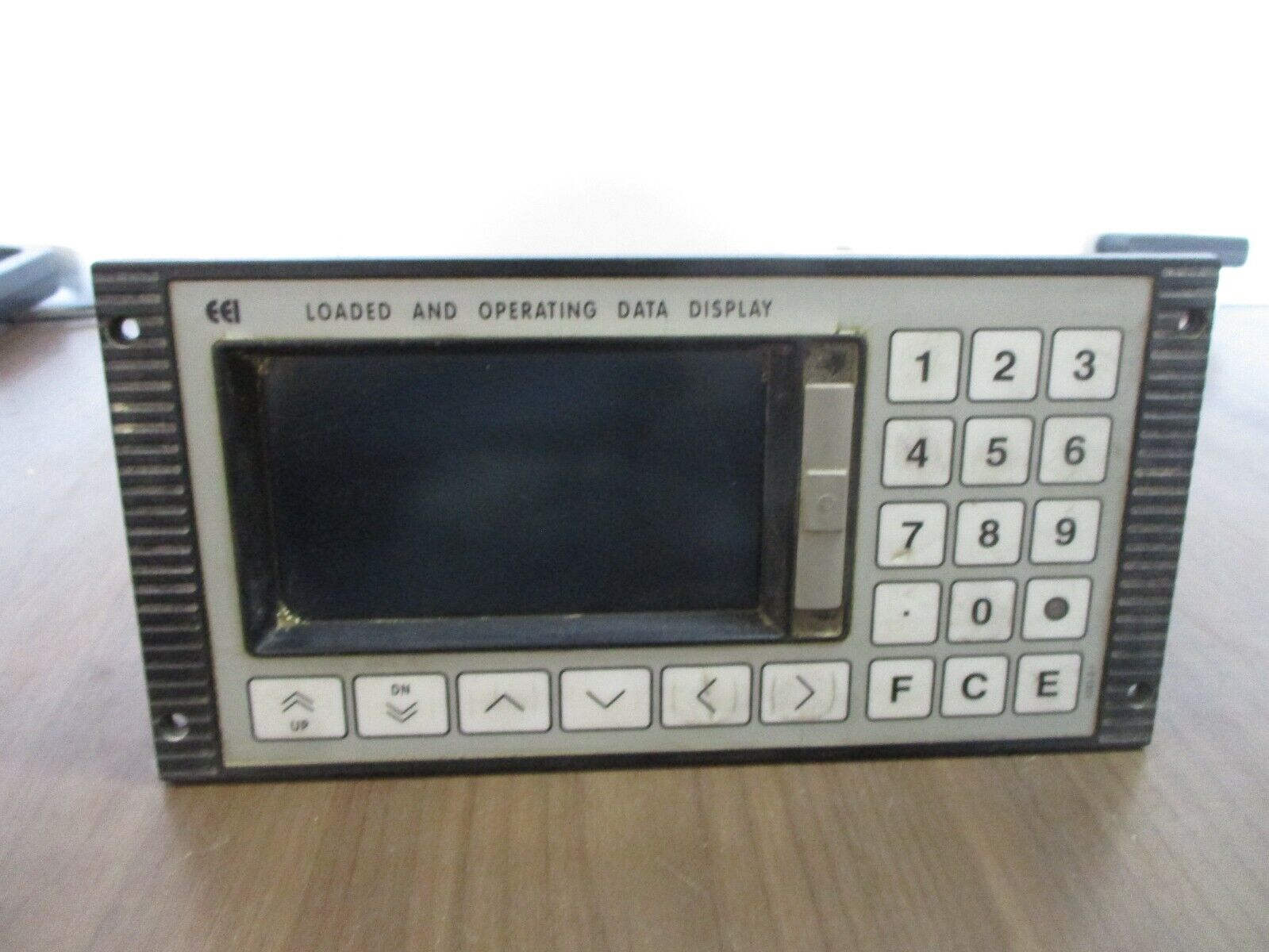 EEI Loaded and Operating Data Display 452L Used