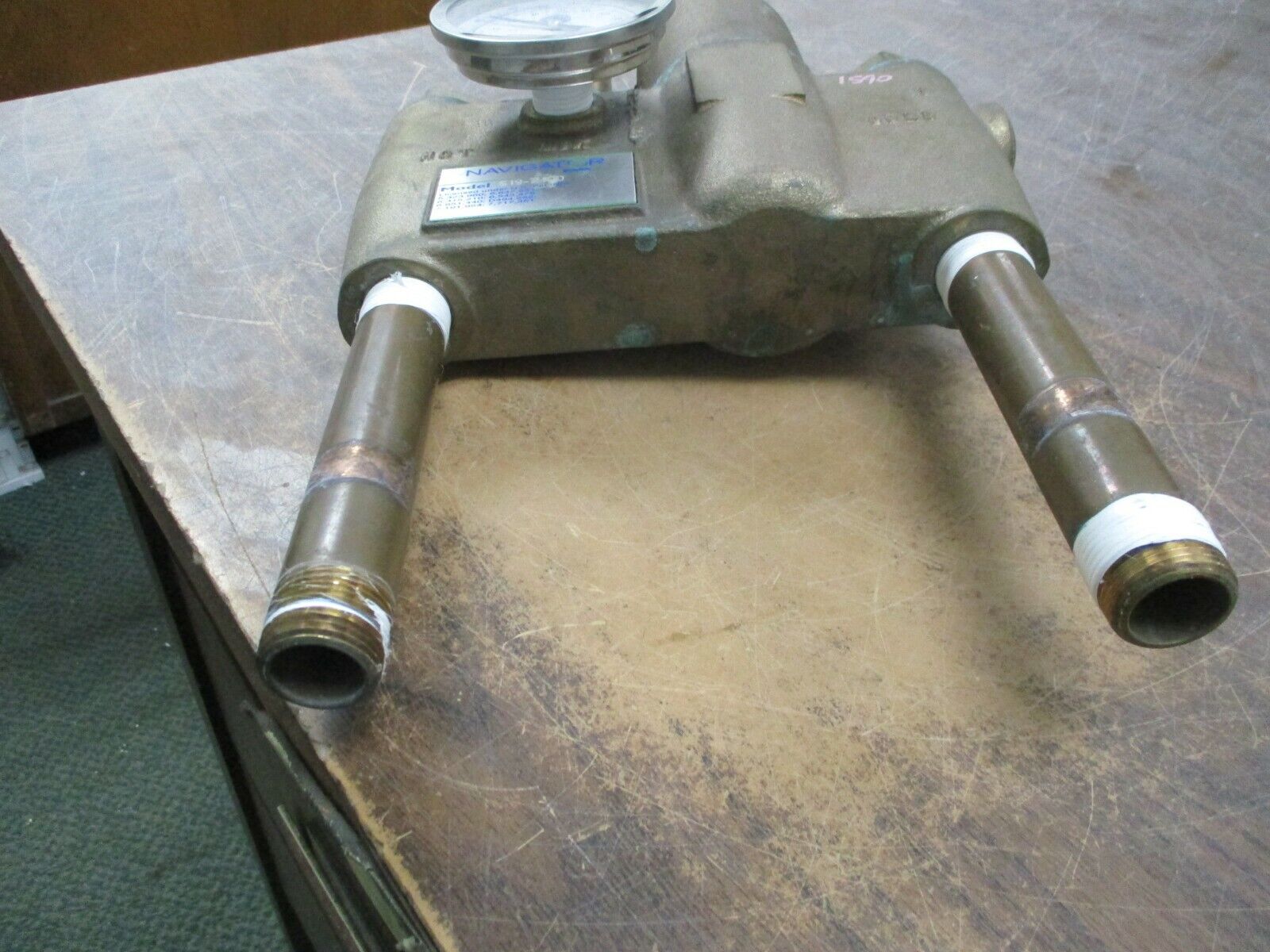 Bradley Navigator Emergency Fixture Thermostatic Mixing Valve S19-2100 Used