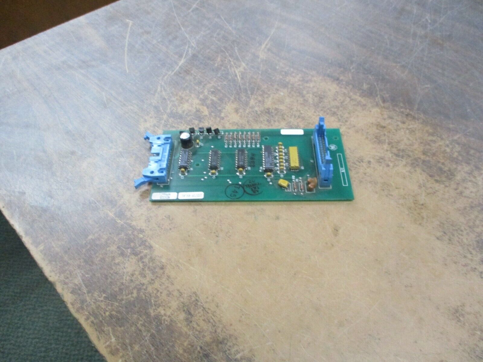 Allen-Bradley Display Driver Board 155739 Rev. 01 Used