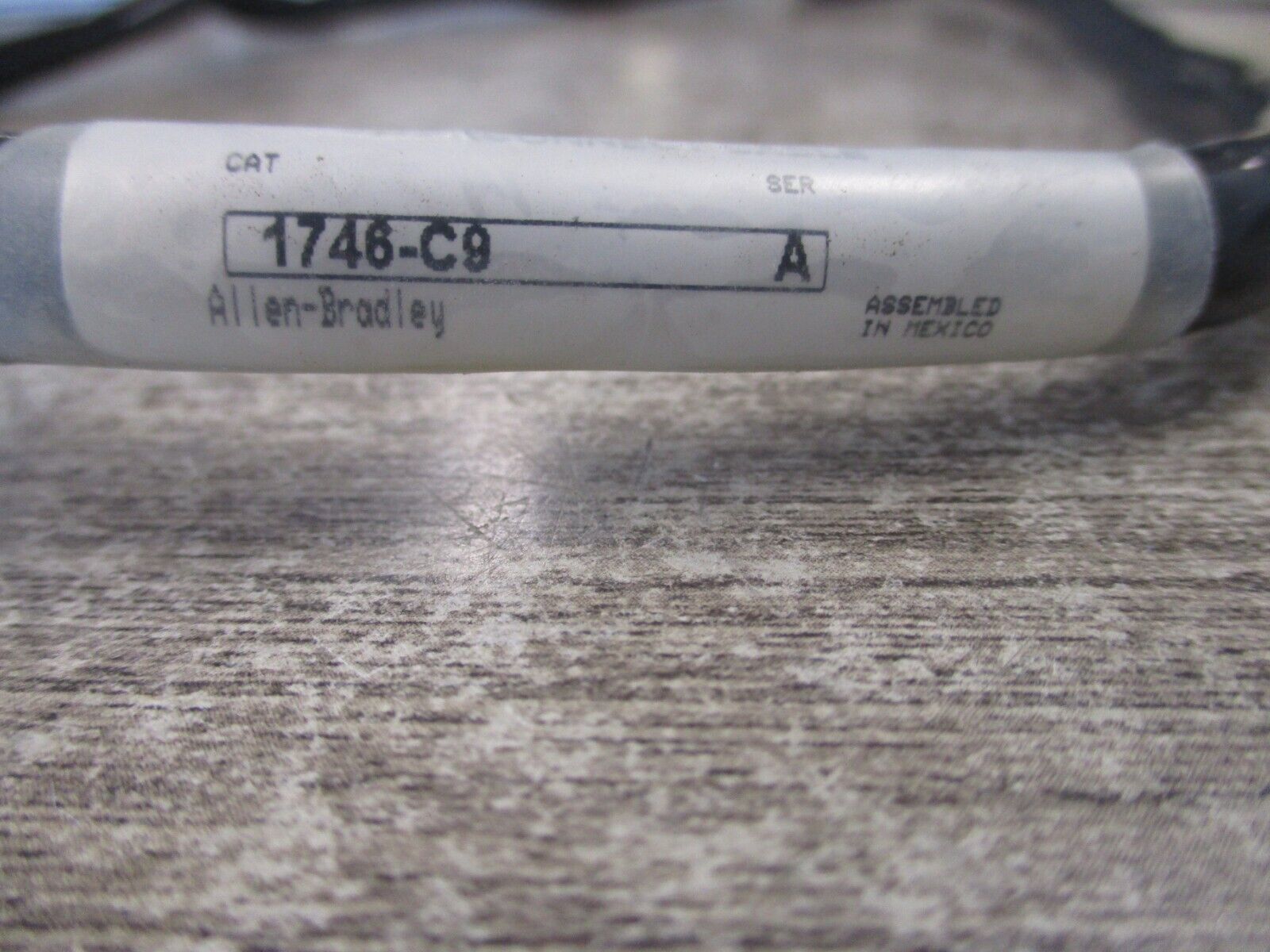 Allen-Bradley SLC 500 Rack Interconnect Cable 1746-C9 Ser. A Used