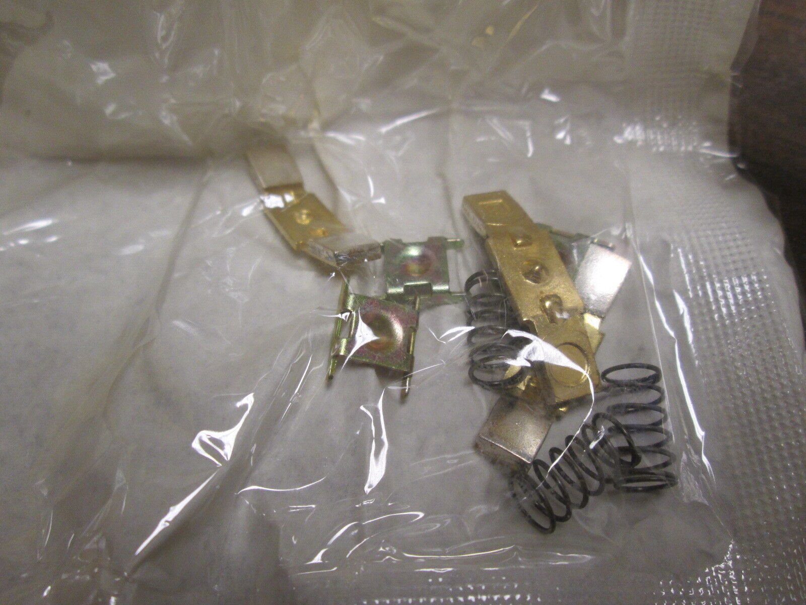 Square D Contact Kit 9998 SL-12 4P Type S Size 0 New Surplus