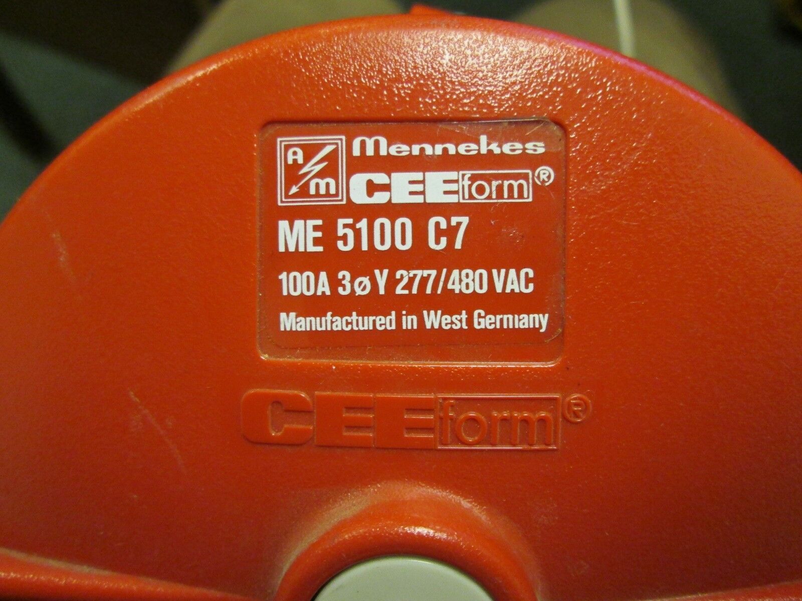 Mennekes  Connector  ME5100C7  100A  277/480V  4P  5W  3P