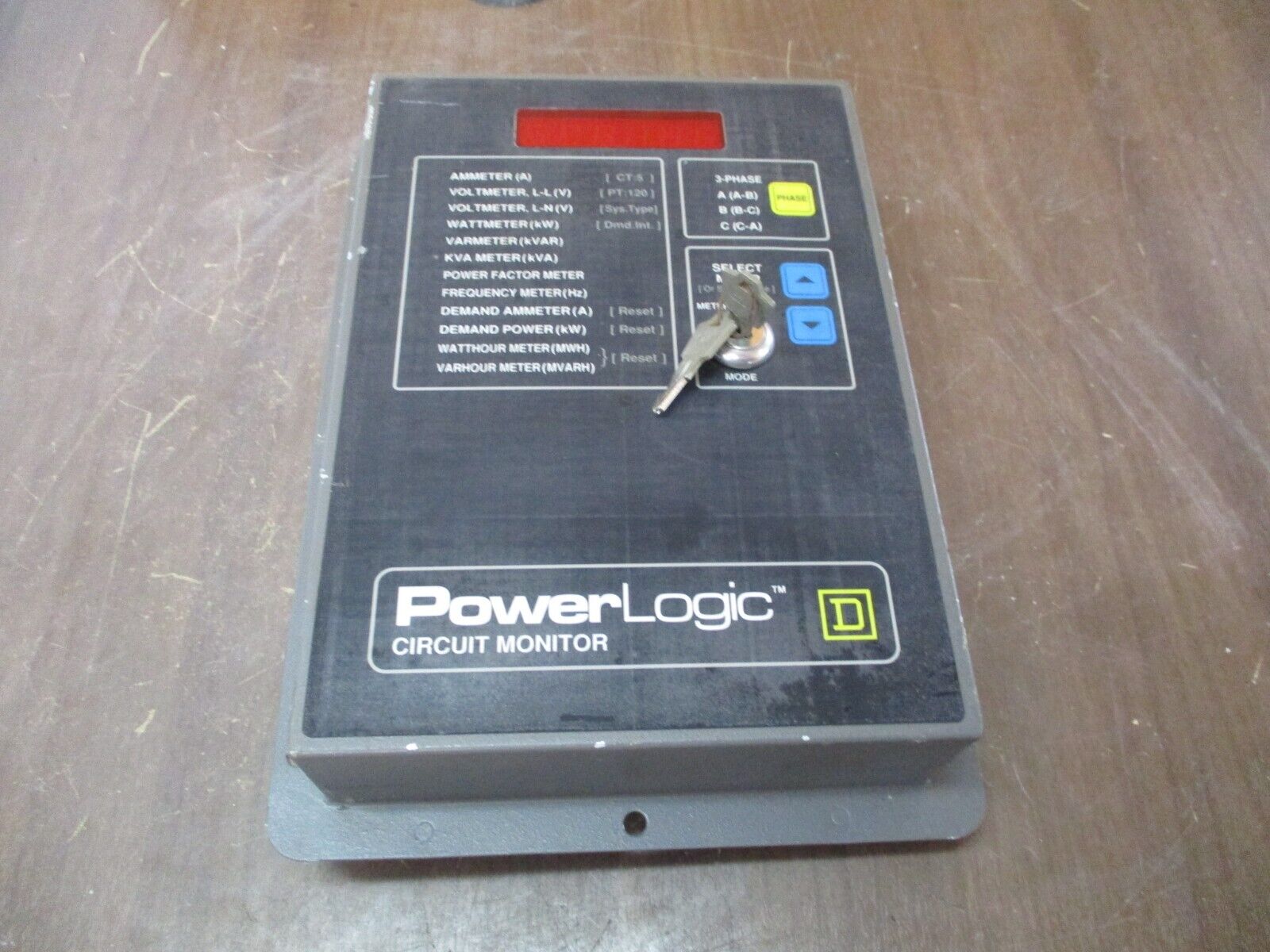 Square D PowerLogic Circuit Monitor 3020 CM250X1 120VAC 0.5A 50/60Hz Used
