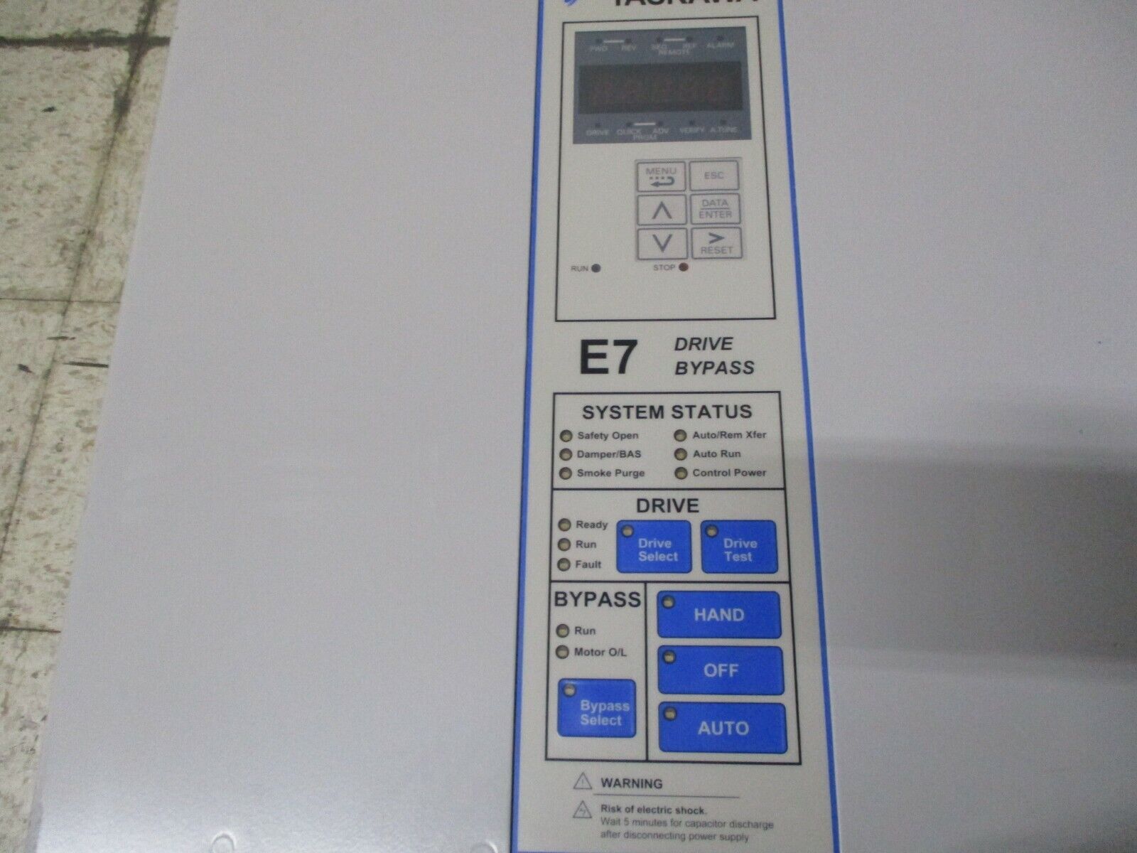 Yaskawa E7 AC Drive w/ Bypass E7BVD046TX 15HP 3Ph Used