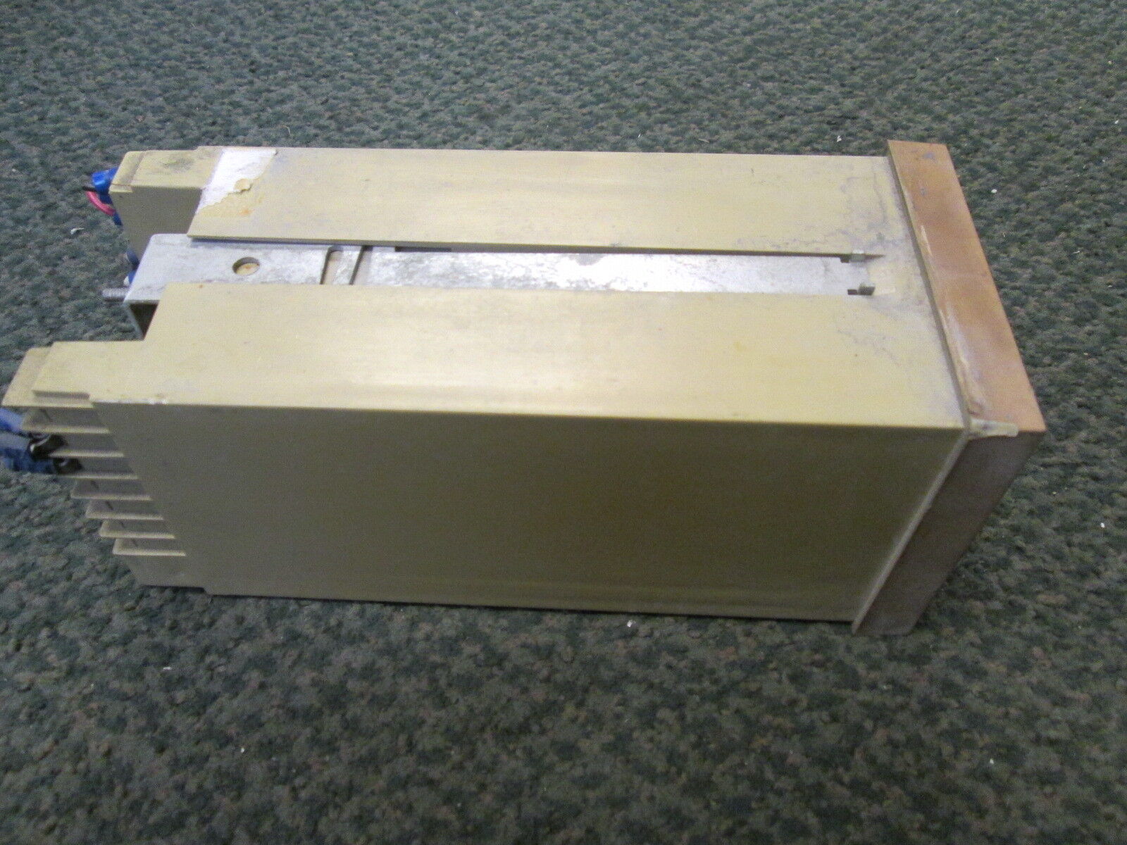Barber-Colman Temperature Controller AT-Plus Used