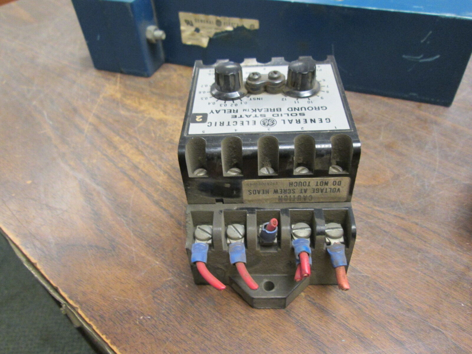 GE Ground Break System TGS0808/TGSR12/TGSMP *Chipped Relay Insulators* Used