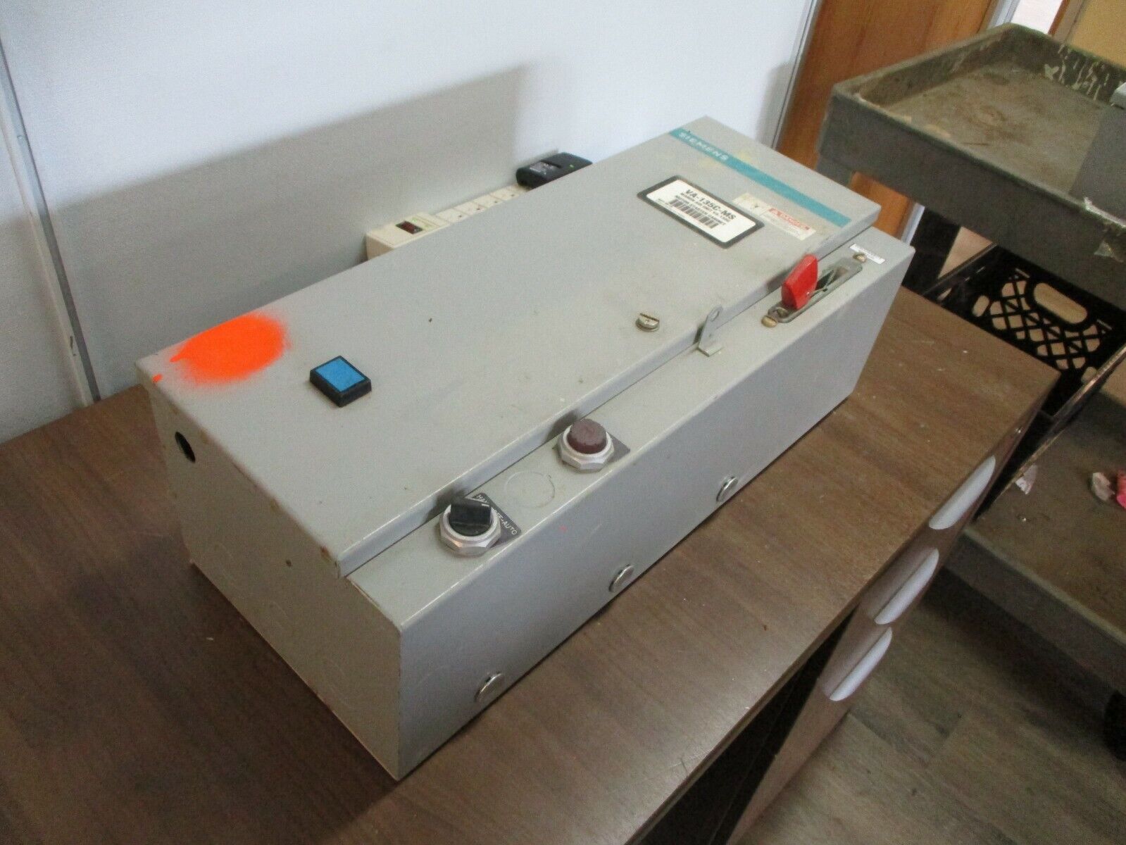 Siemens Fusible Combination 3TB44 120V Coil Trip: 1.25-2A *Broken Reset* Used