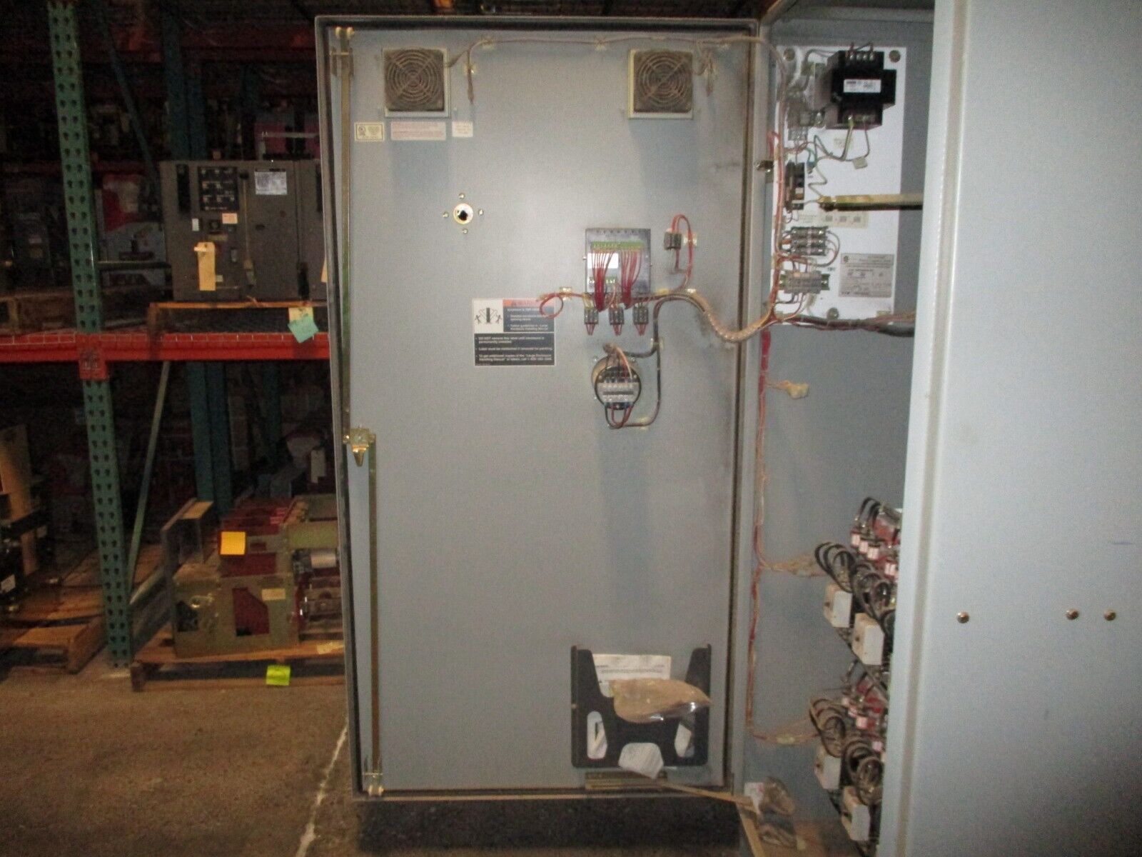 Eaton Autovar Power Capacitor Bank 350TPHSD431MS2 350kVAR 480V 3Ph 60Hz Used