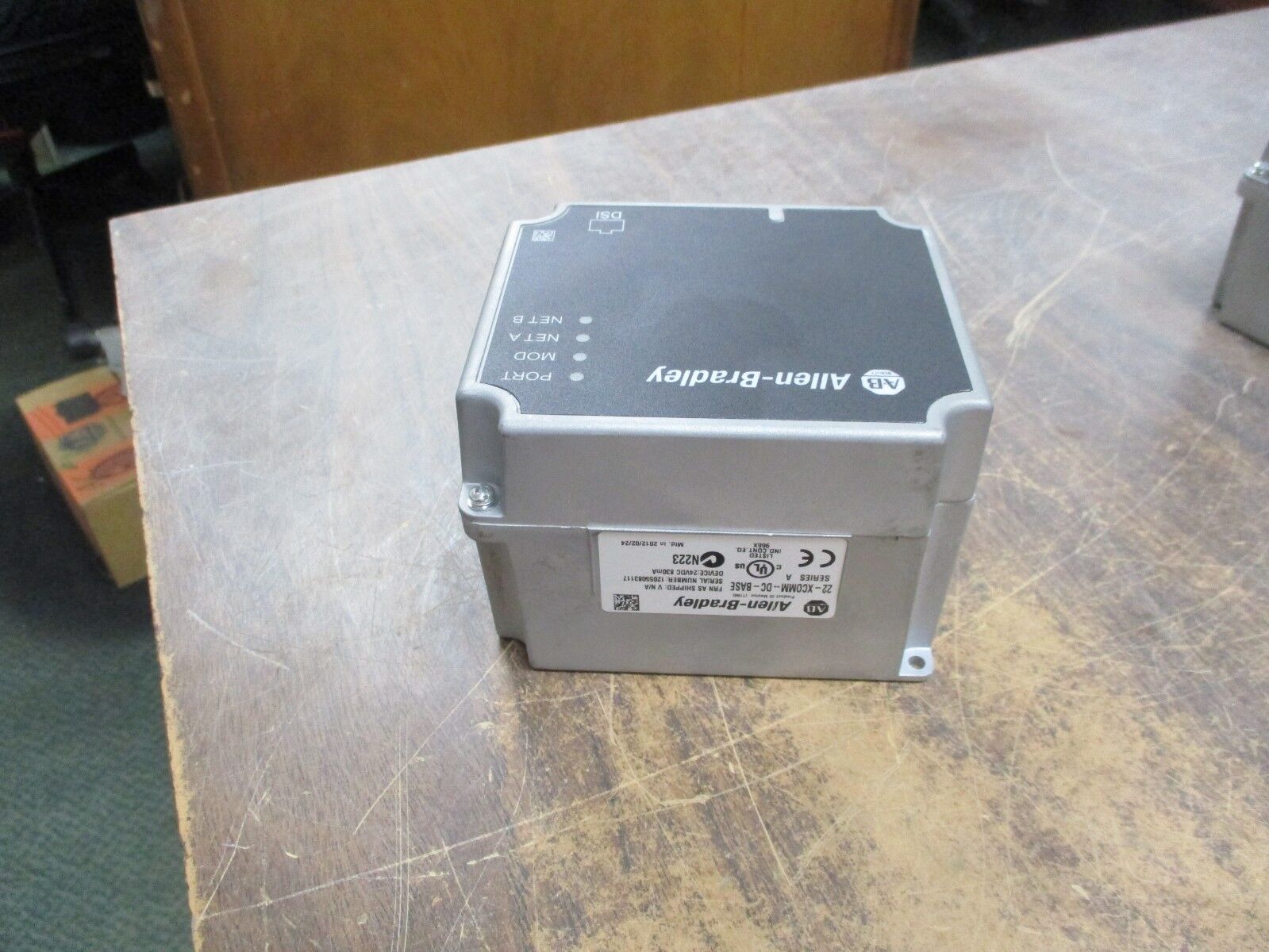 Allen-Bradley External Power Base 22-XCOMM-DC-BASE 24VDC 830mA Used