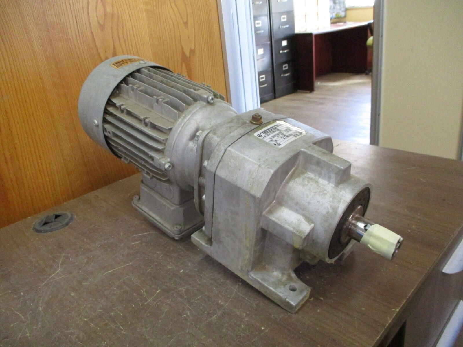 Nord Gearmotor Type SK 80L/4 CUS 1HP 1800RPM 230/460V 3.66/1.83A 60Hz Used
