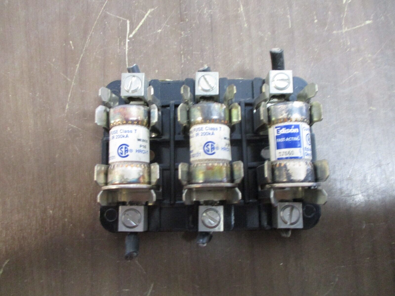 Marathon Fuse Block R6T60A3B 60A 600V 3P w/ (3) 60A Fuses Used
