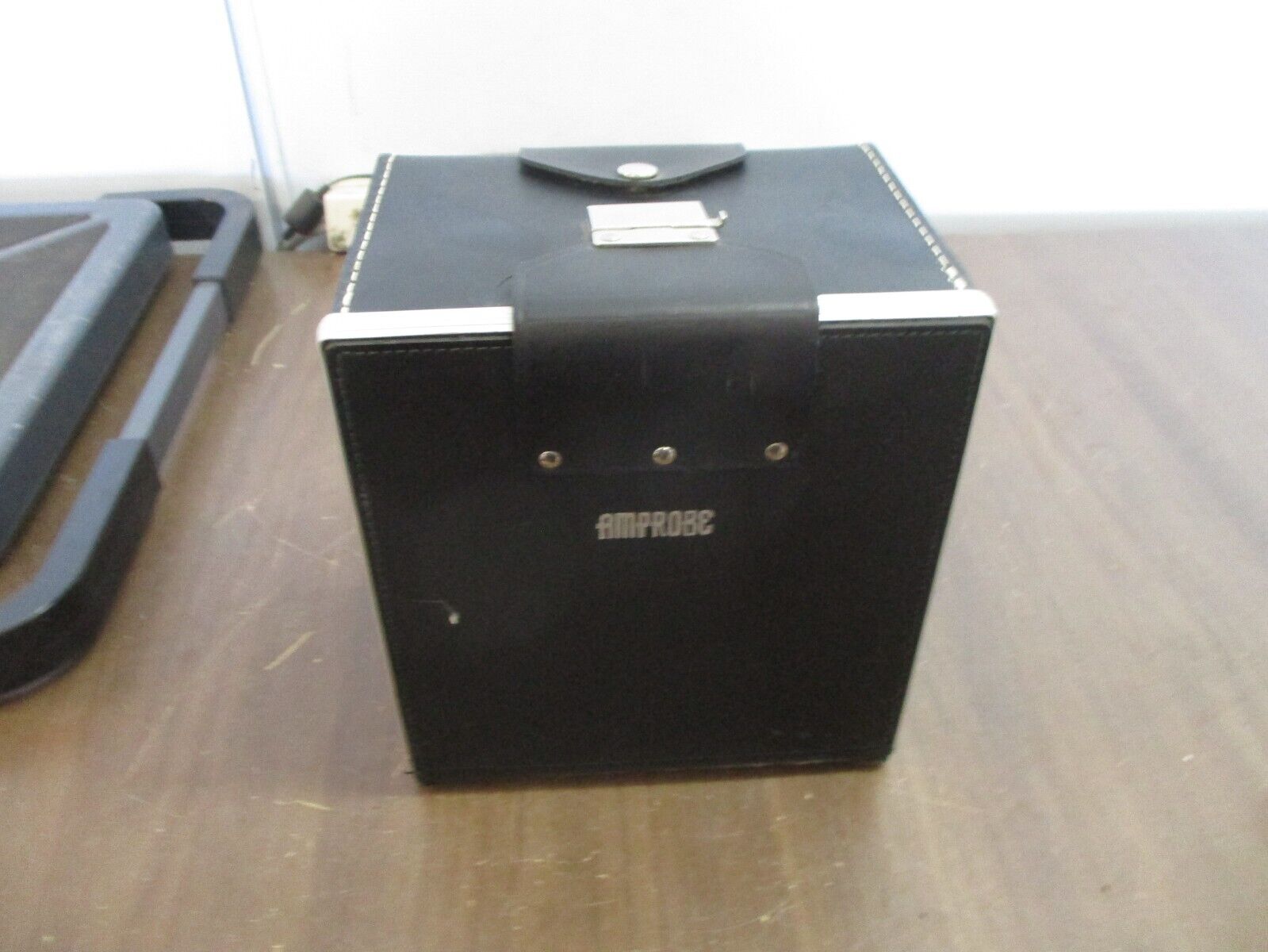 Amprobe Temperature / Event Recorder LT8200R Range: -40-+60°F -3.5-+118°F 115V