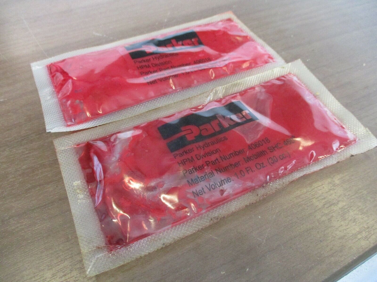 Parker Mobilith SHC 460 Grease Pack 406018 *Lot of 2* New Surplus