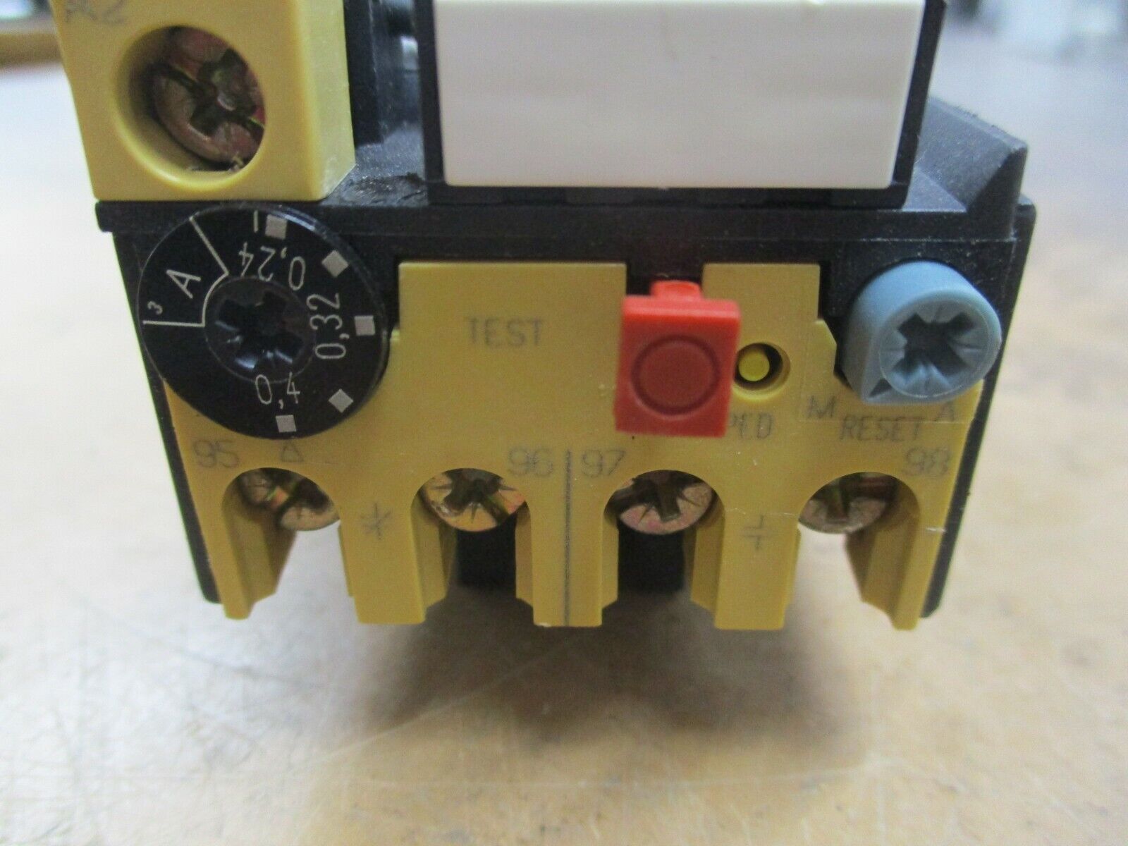 Allen-Bradley Solid State Overload 193-BSA 35 B Trip: 0.24-0.4A Used