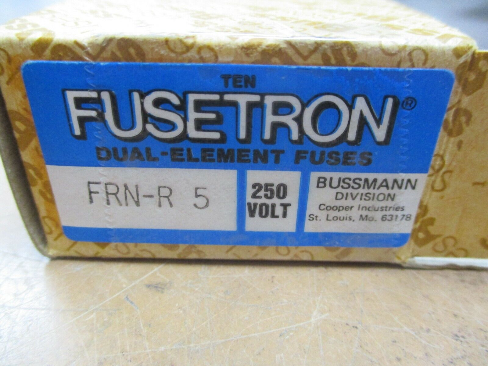 Bussmann Fusetron Fuse FRN-R 5 5A 250V *Box of 10* New Surplus
