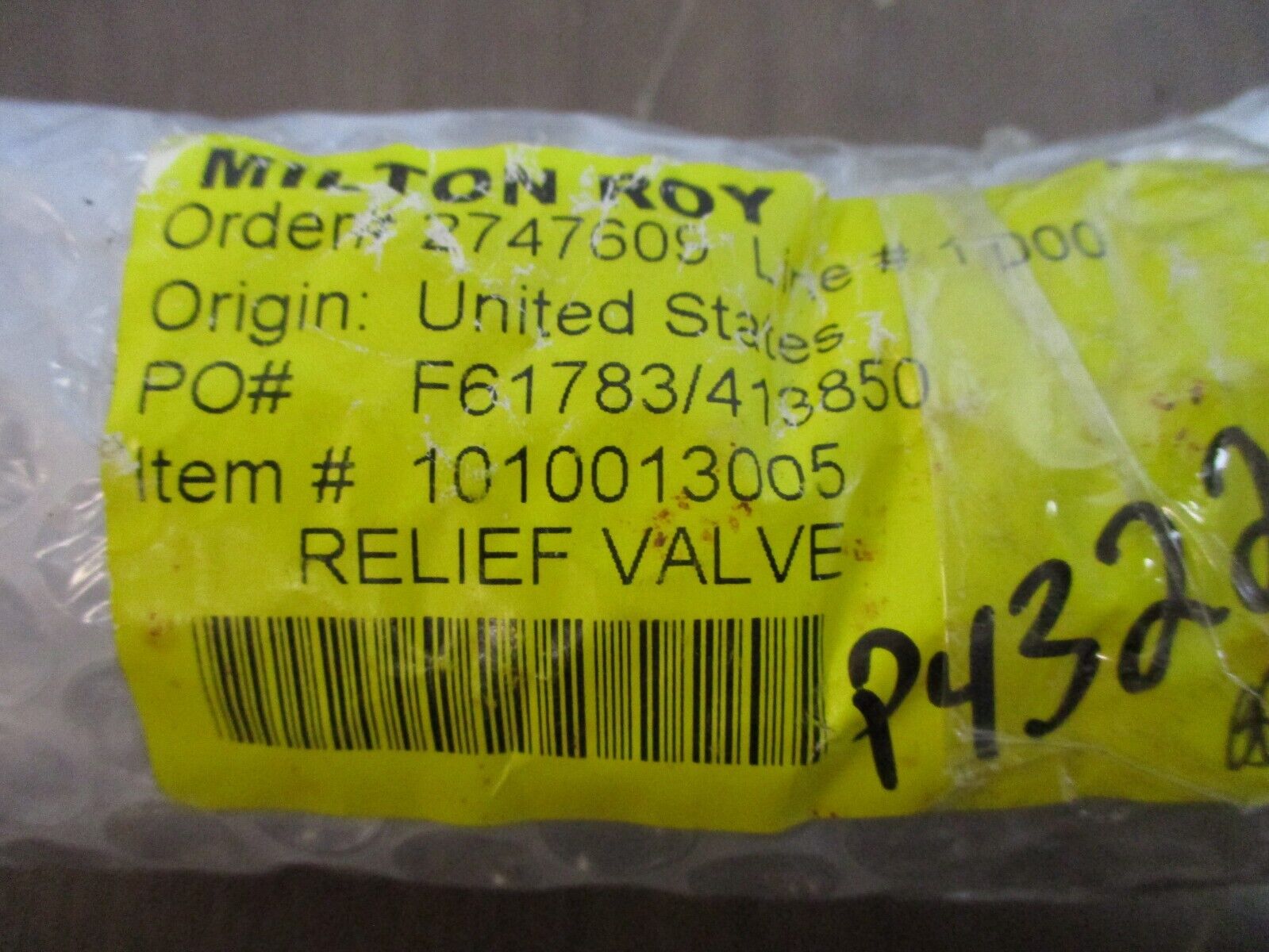 Milton Roy Relief Valve  1010013005 *No Box* New Surplus