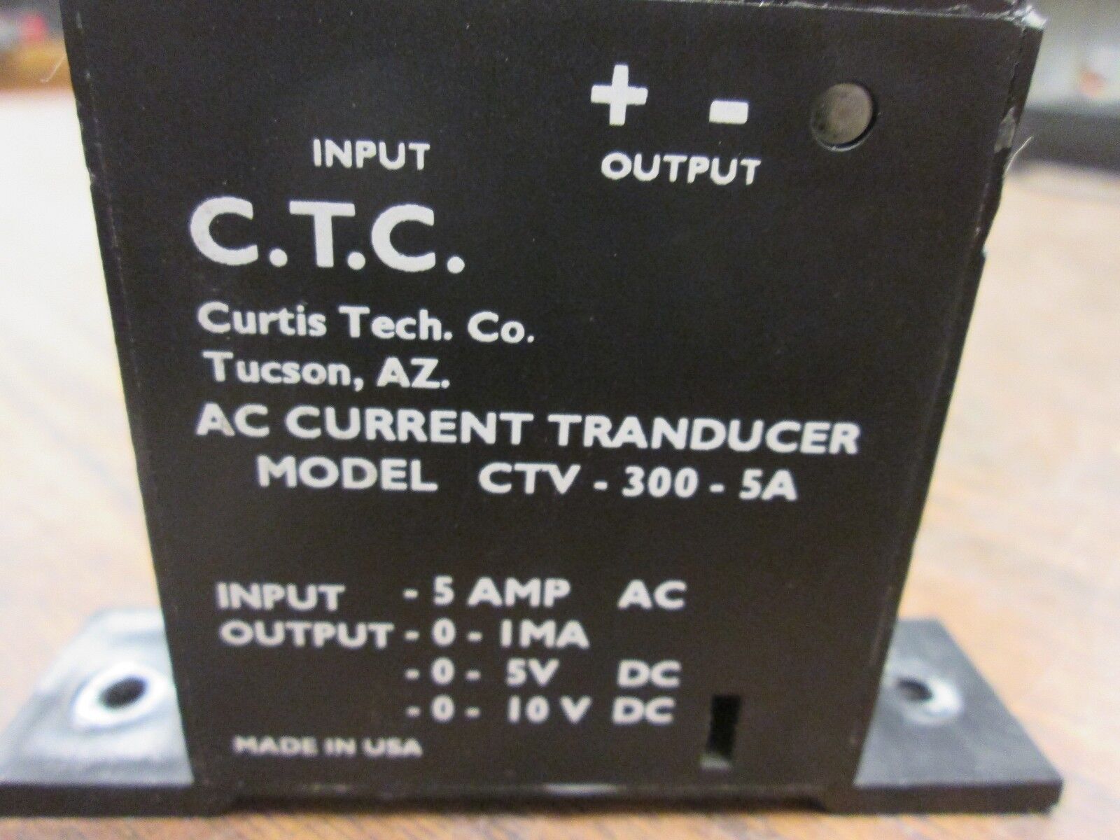 CTC AC Current Transducer CTV-300-5A Input: 5A AC Output: 0-1MA 0-5VDC 0-10VDC