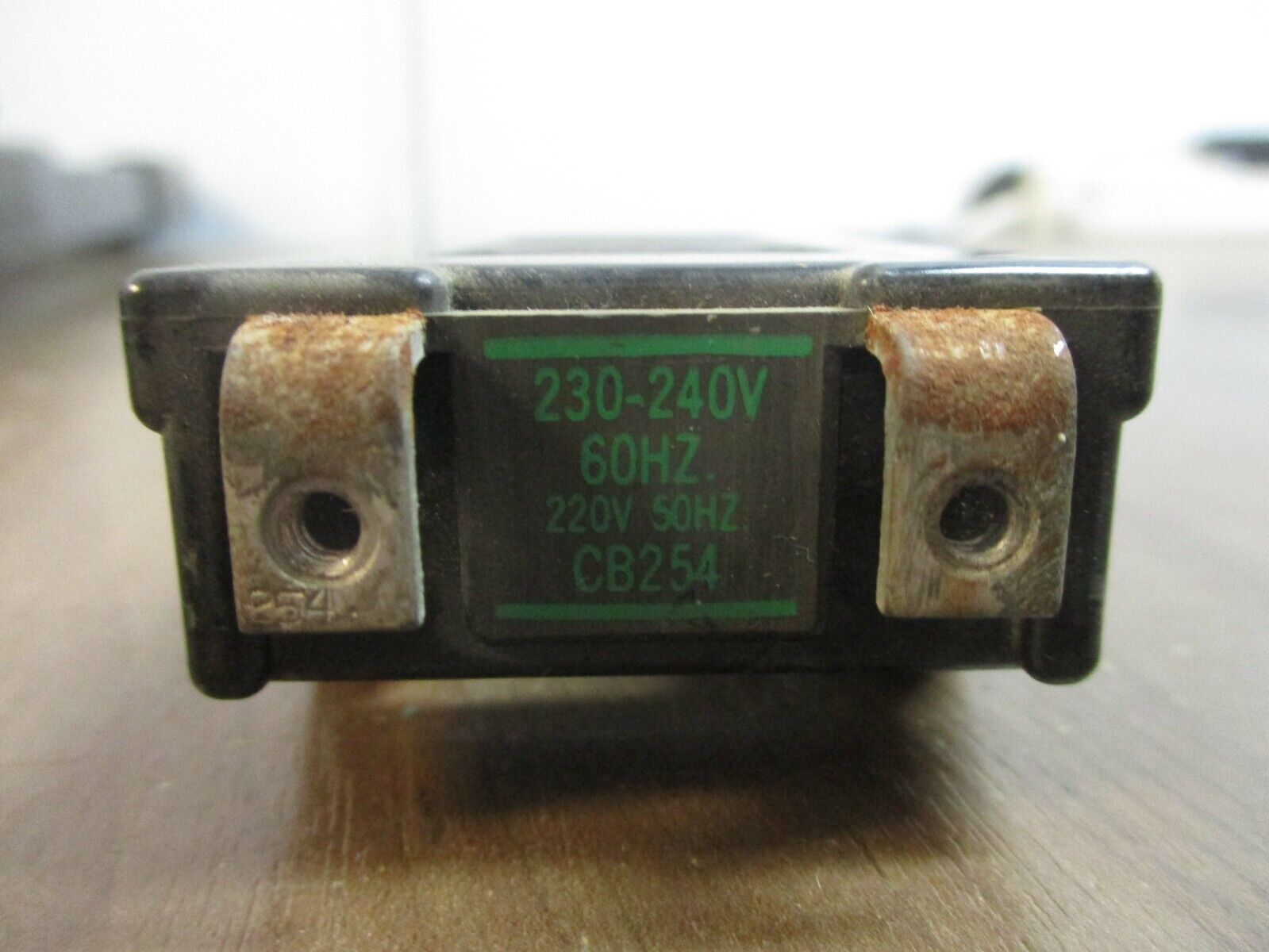 Allen-Bradley Magnetic Coil CB254 230-240V@60Hz 220V@50Hz *No Terminal Screws*